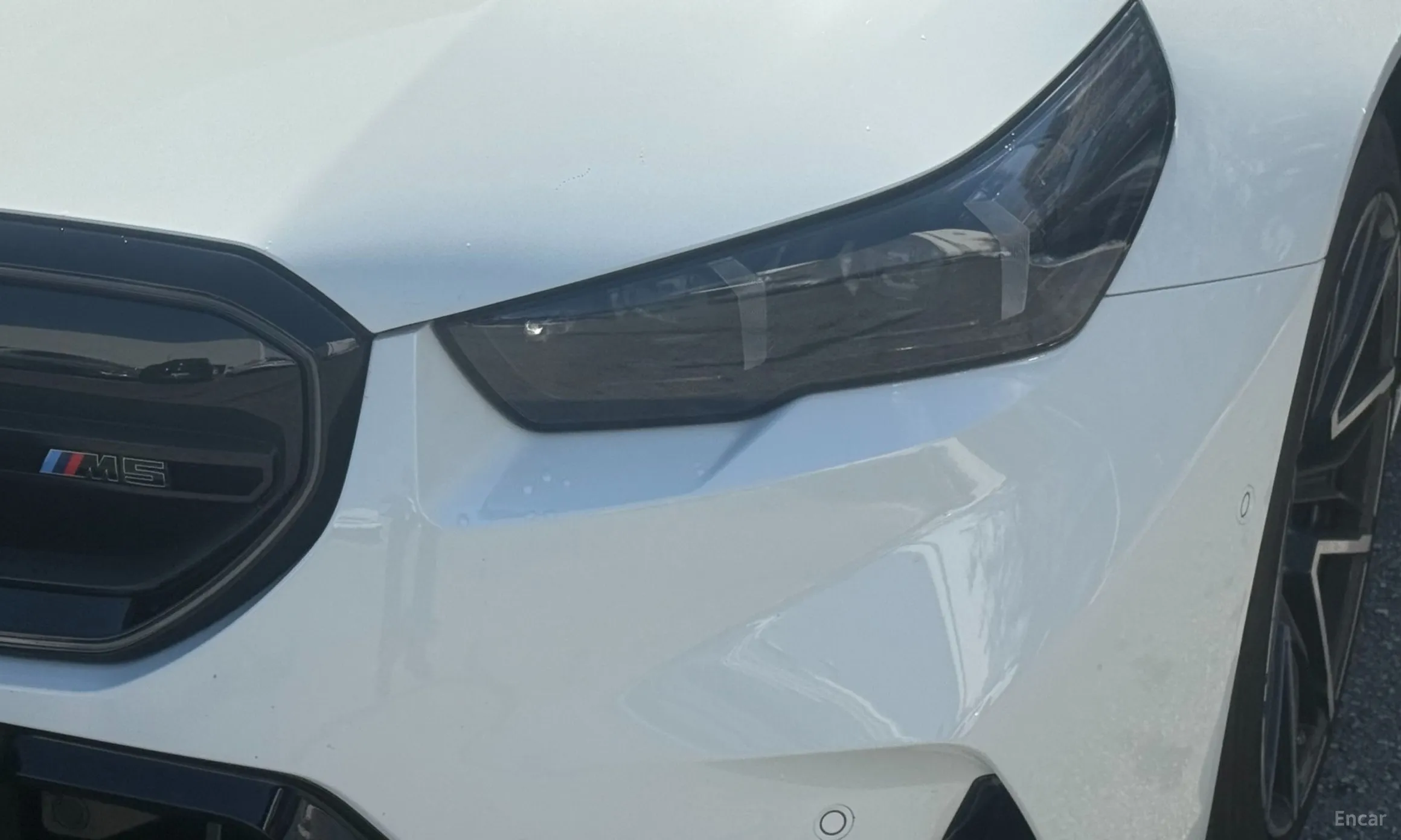 BMW M5 (G90) превью 19