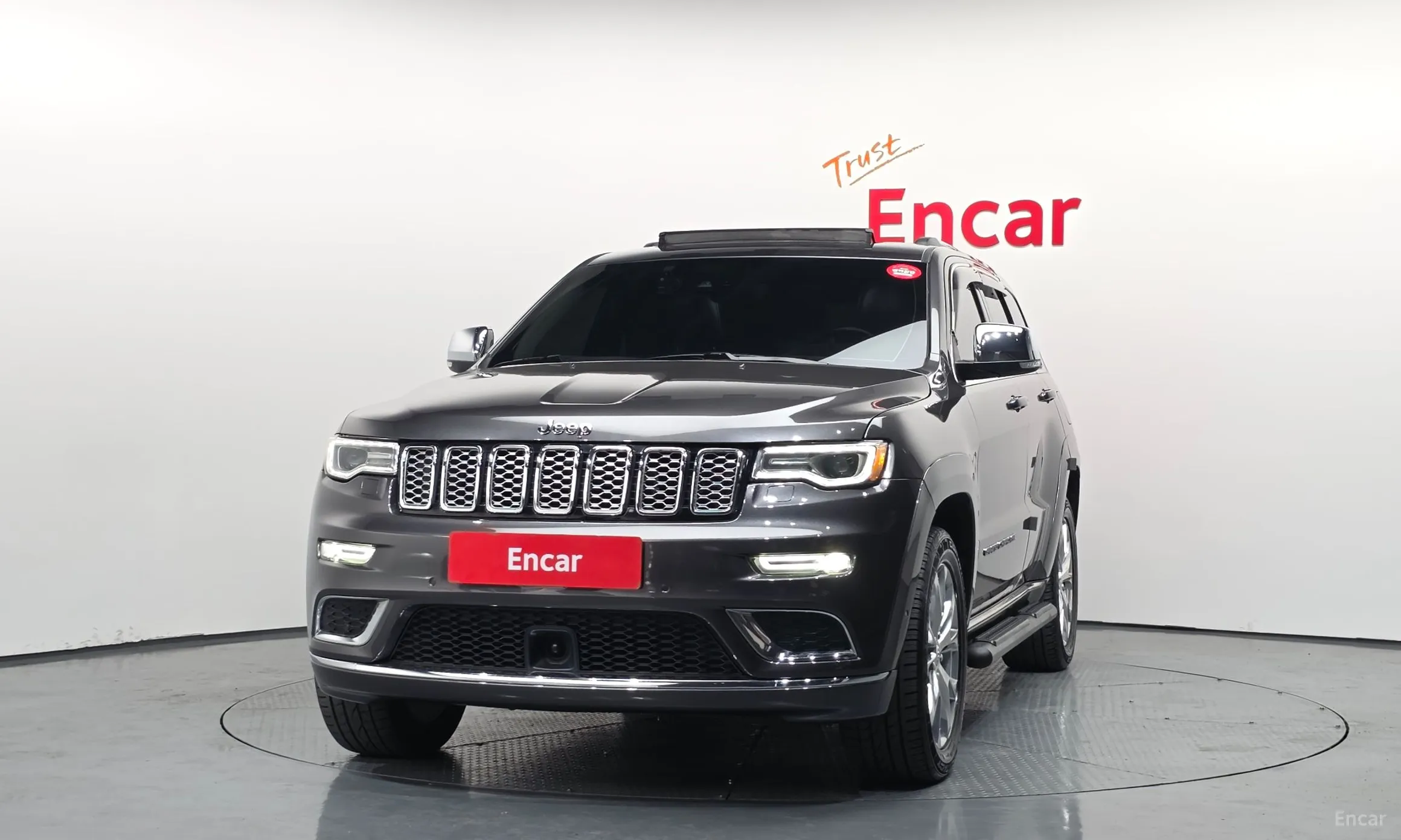 Jeep Grand Cherokee превью 3