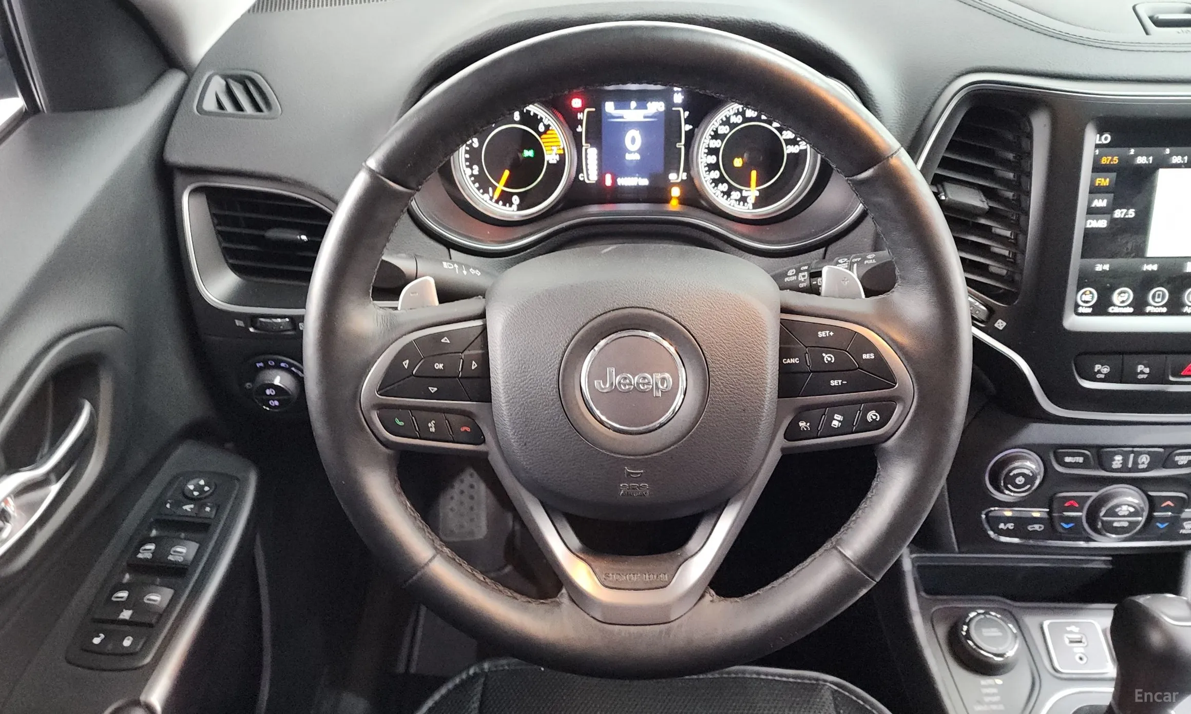 Jeep Cherokee (KL) превью 12