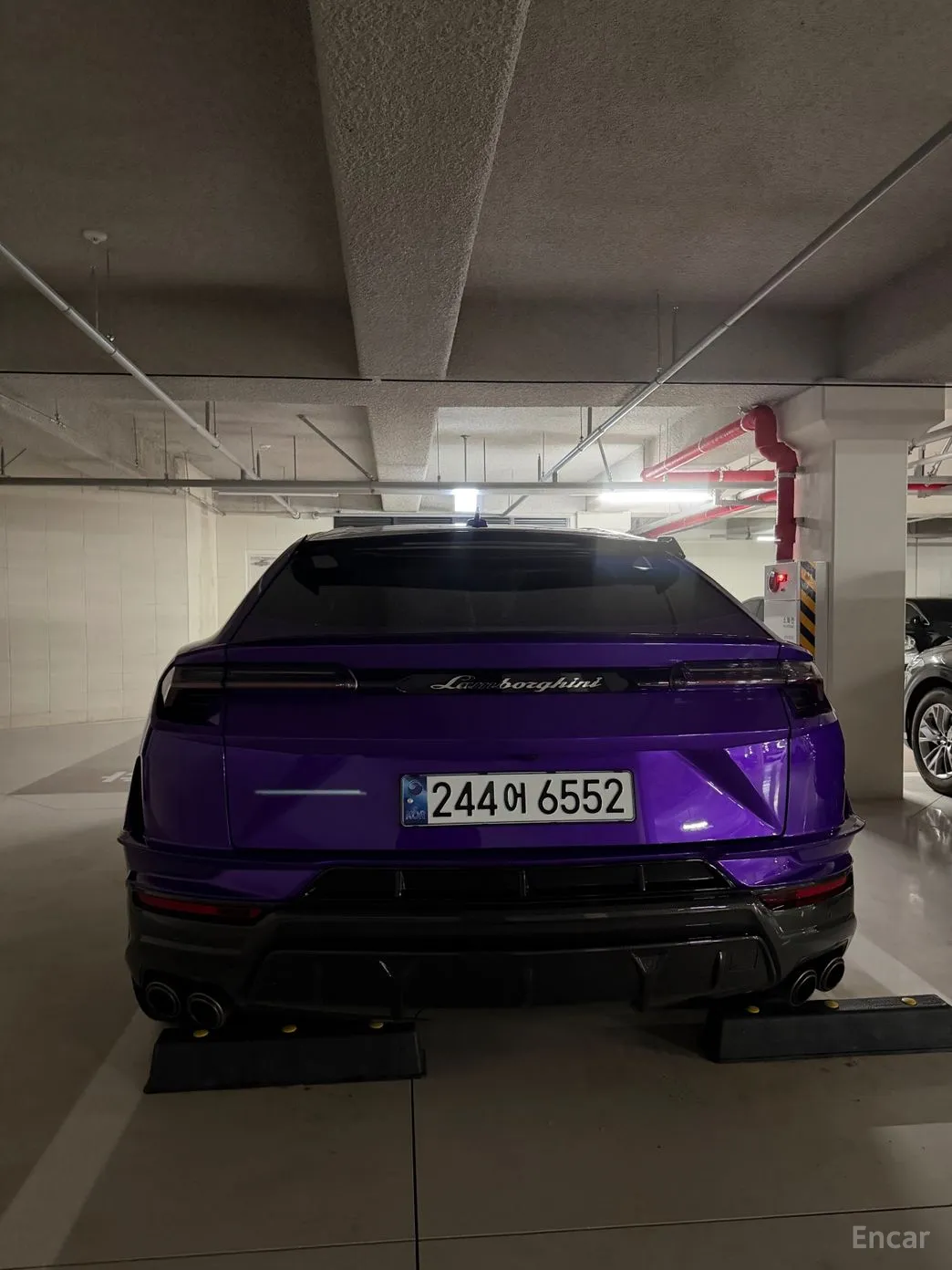 Lamborghini Urus превью 13