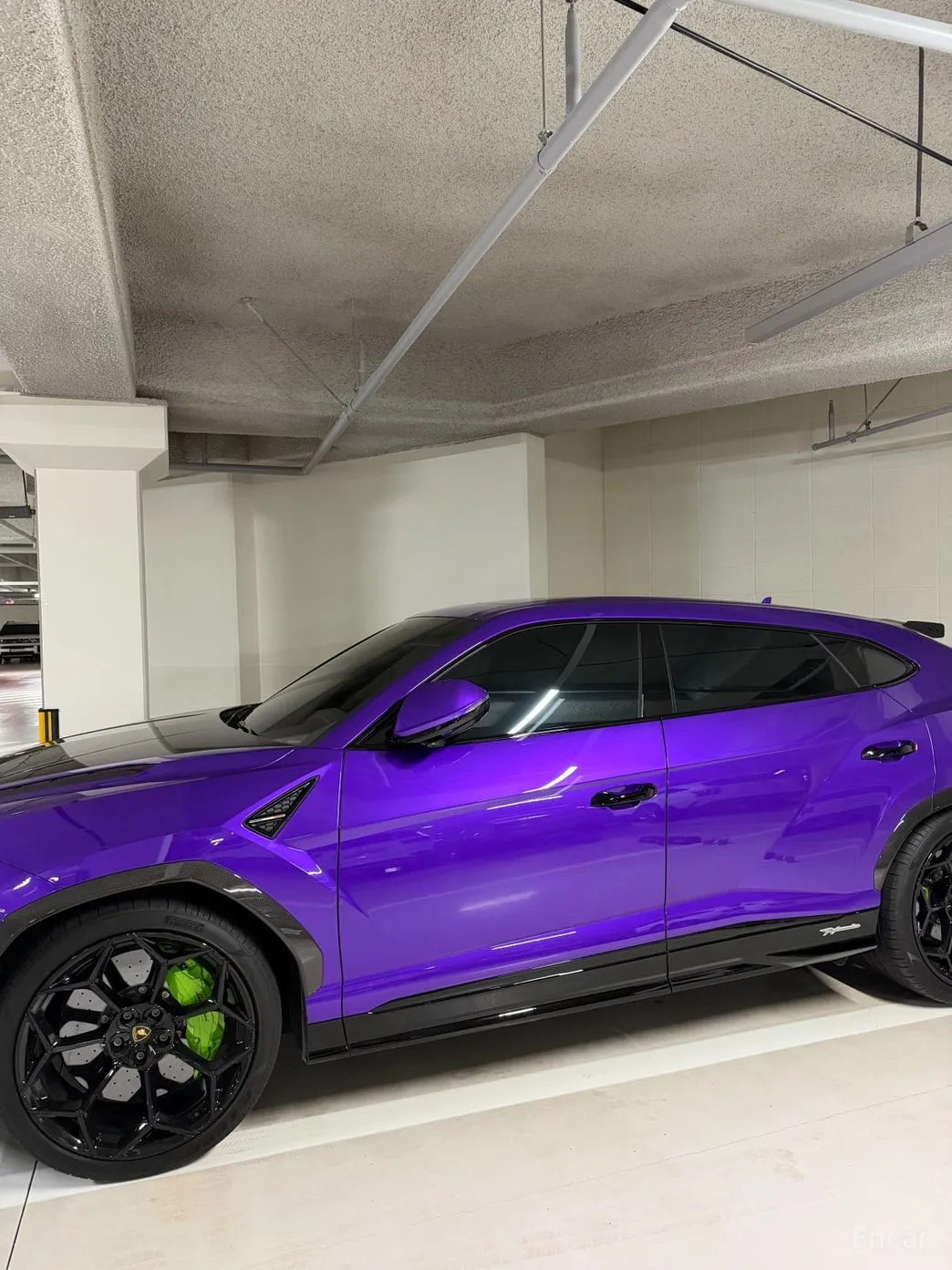 Lamborghini Urus превью 14