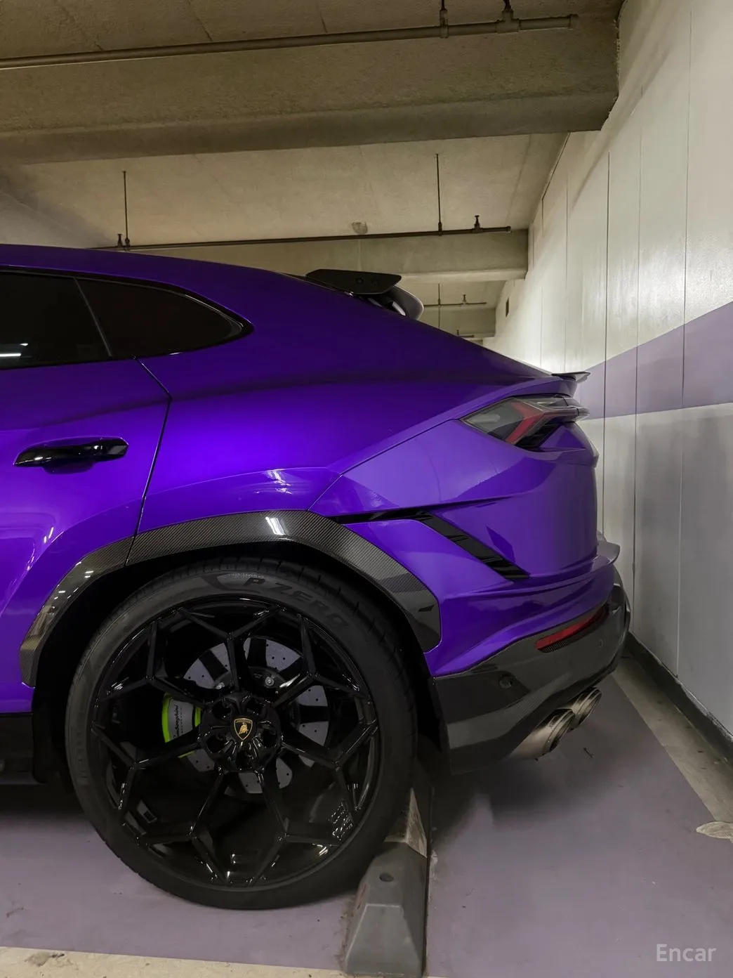 Lamborghini Urus превью 6