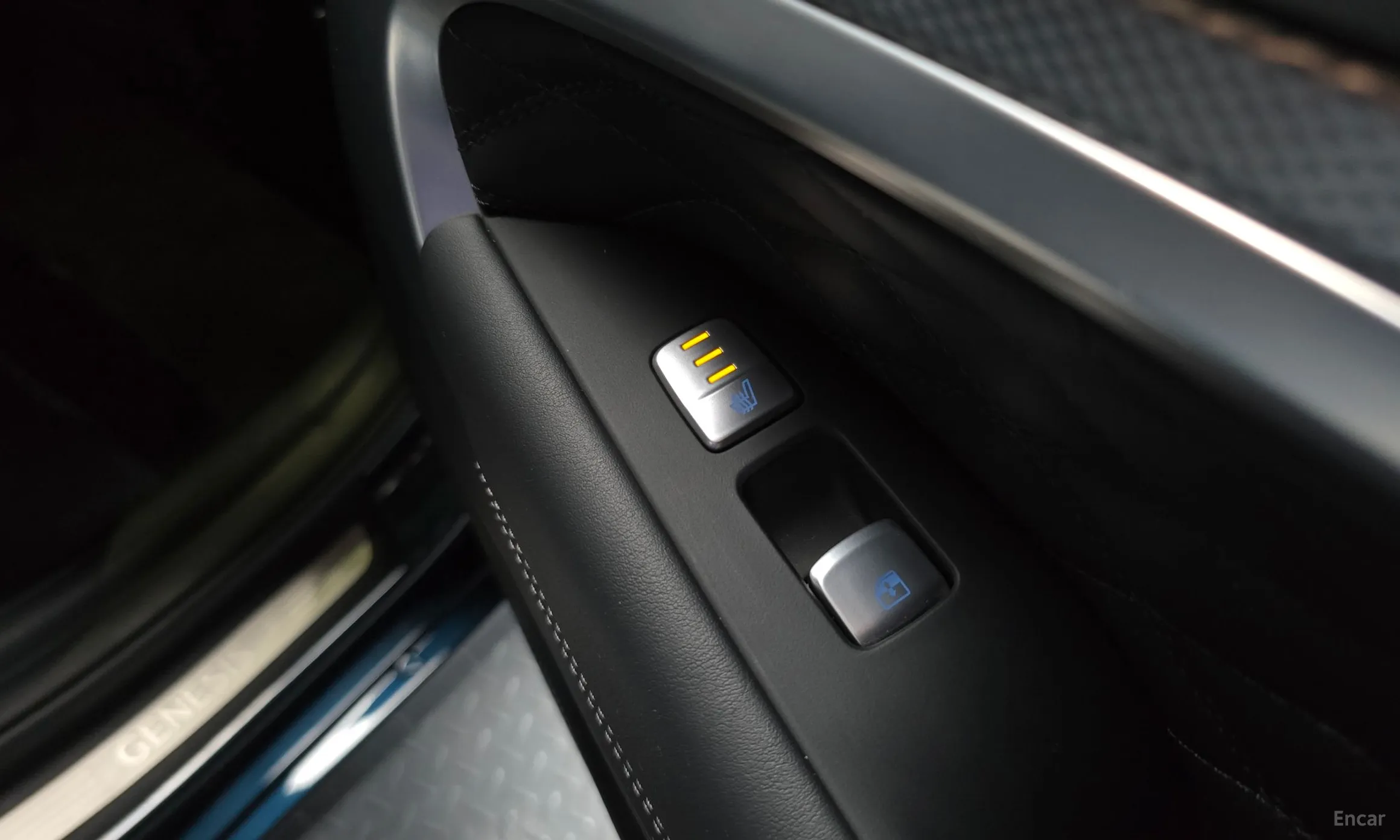 Genesis G70 превью 18