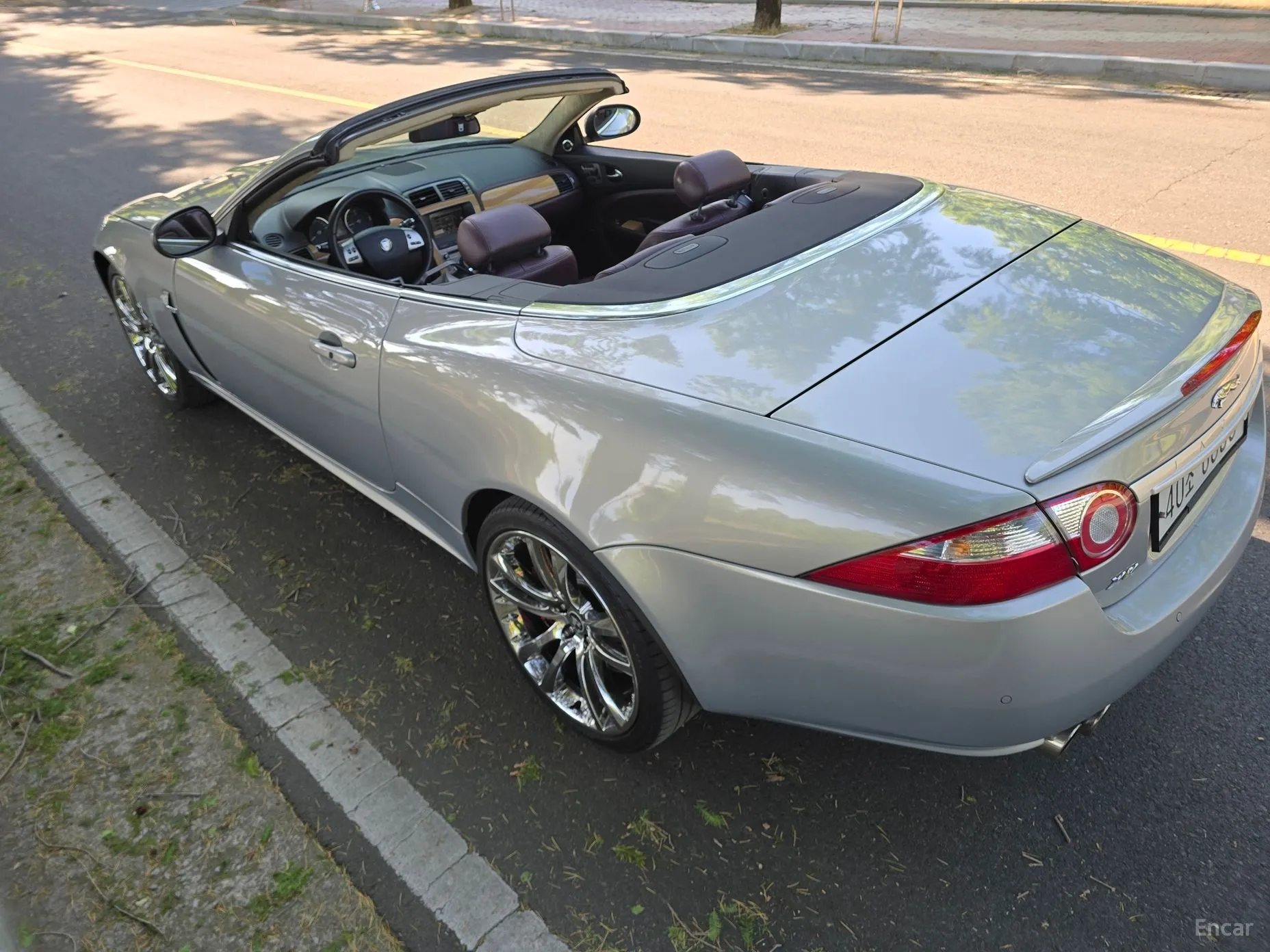 Jaguar XKR