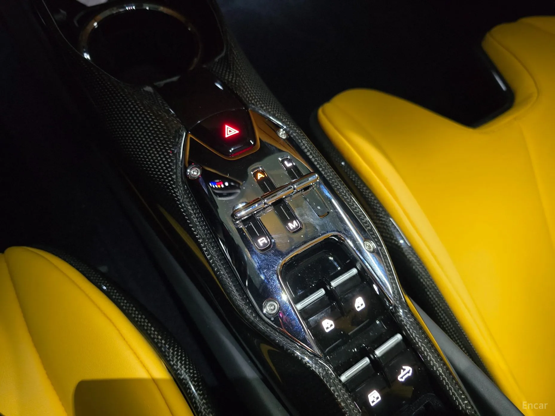Ferrari 296 GTS превью 13