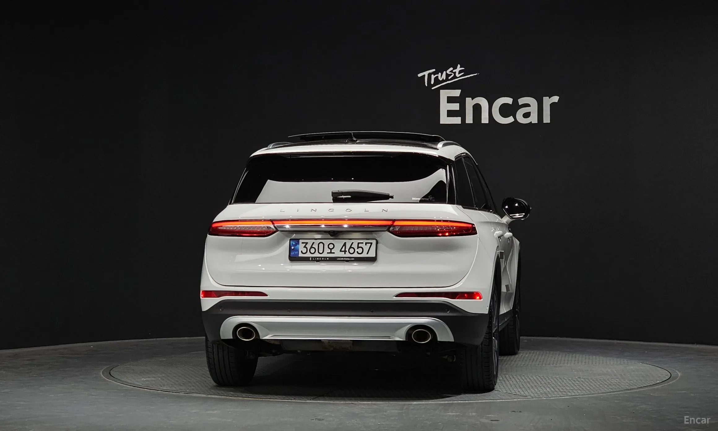 Lincoln Corsair превью 4