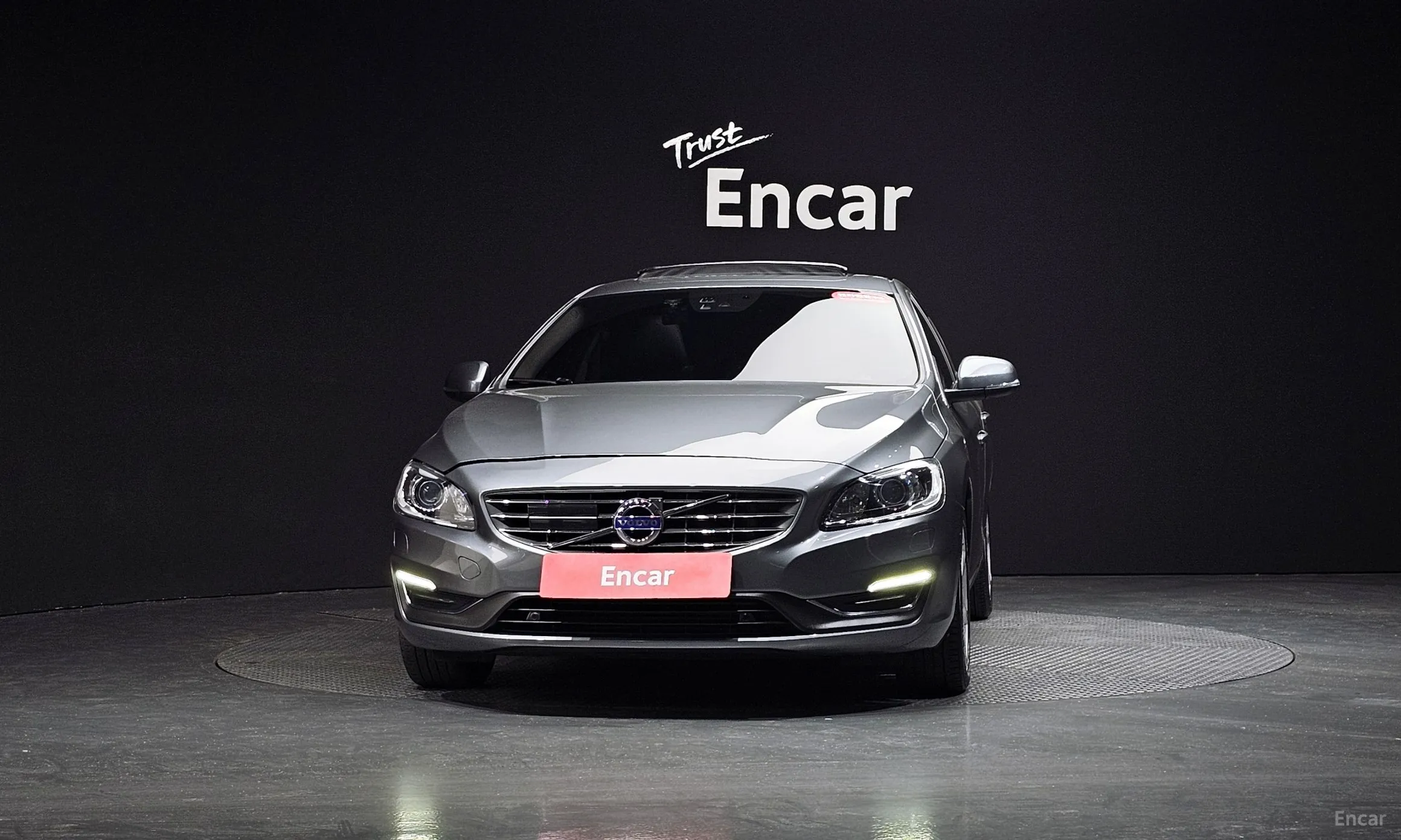 Volvo S60 превью 3