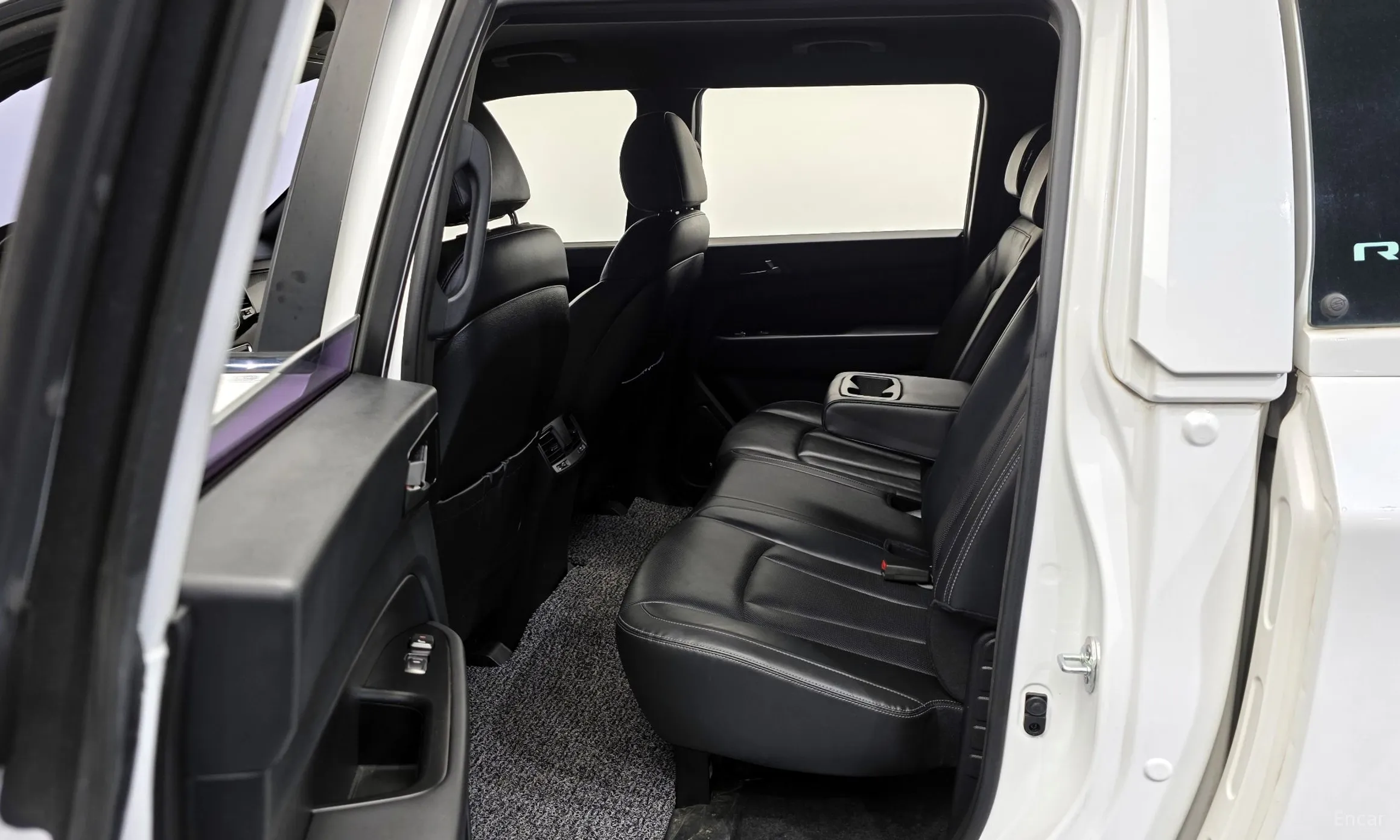 KG Mobility (SsangYong) Rexton Sports Khan превью 12