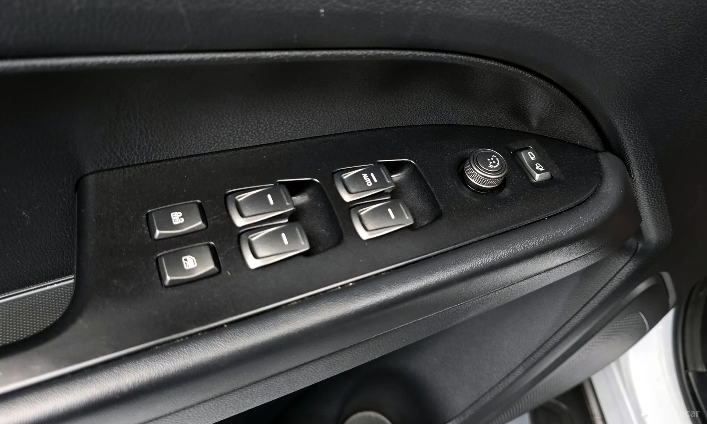 KG Mobility (SsangYong) Rexton Sports Khan превью 20