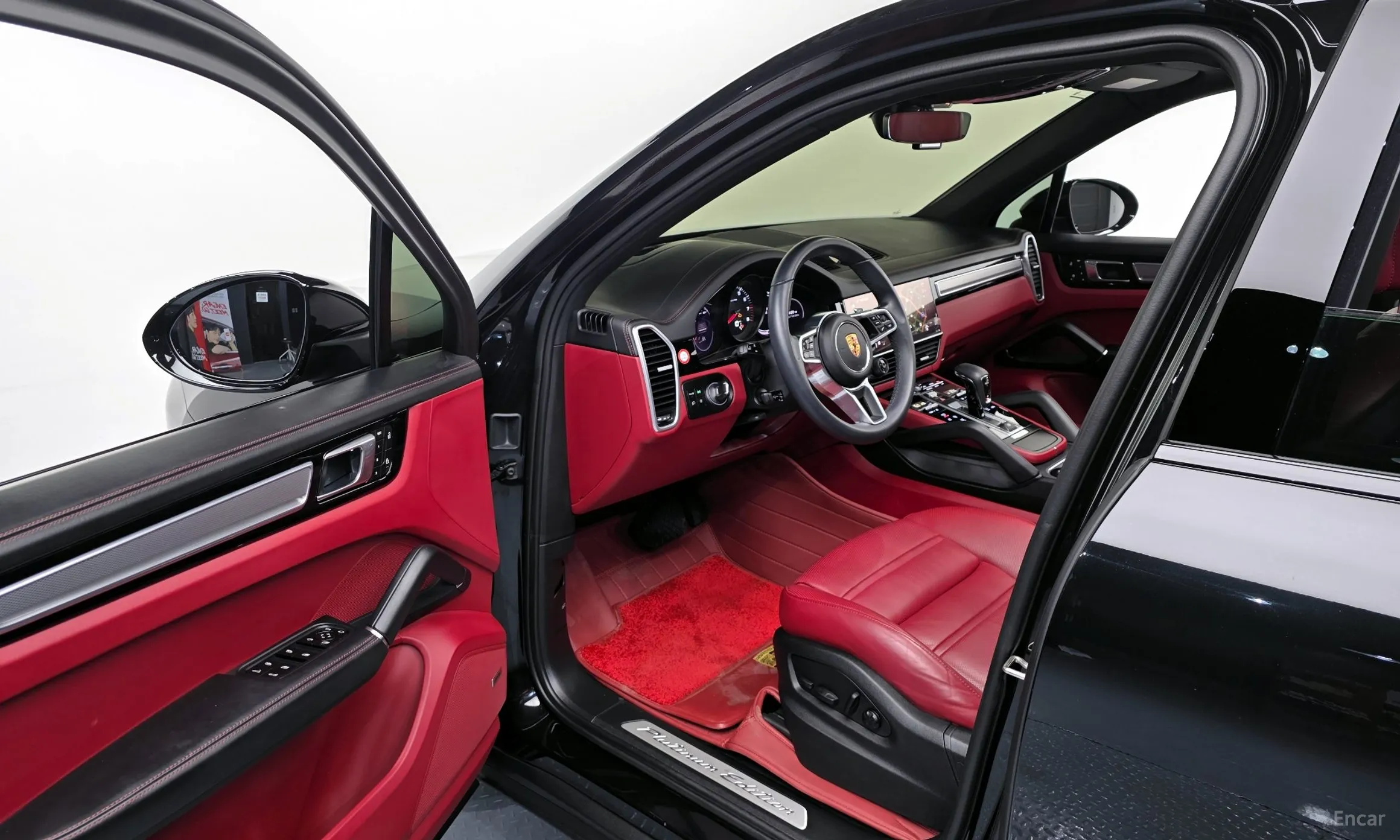 Porsche Cayenne (PO536) превью 10