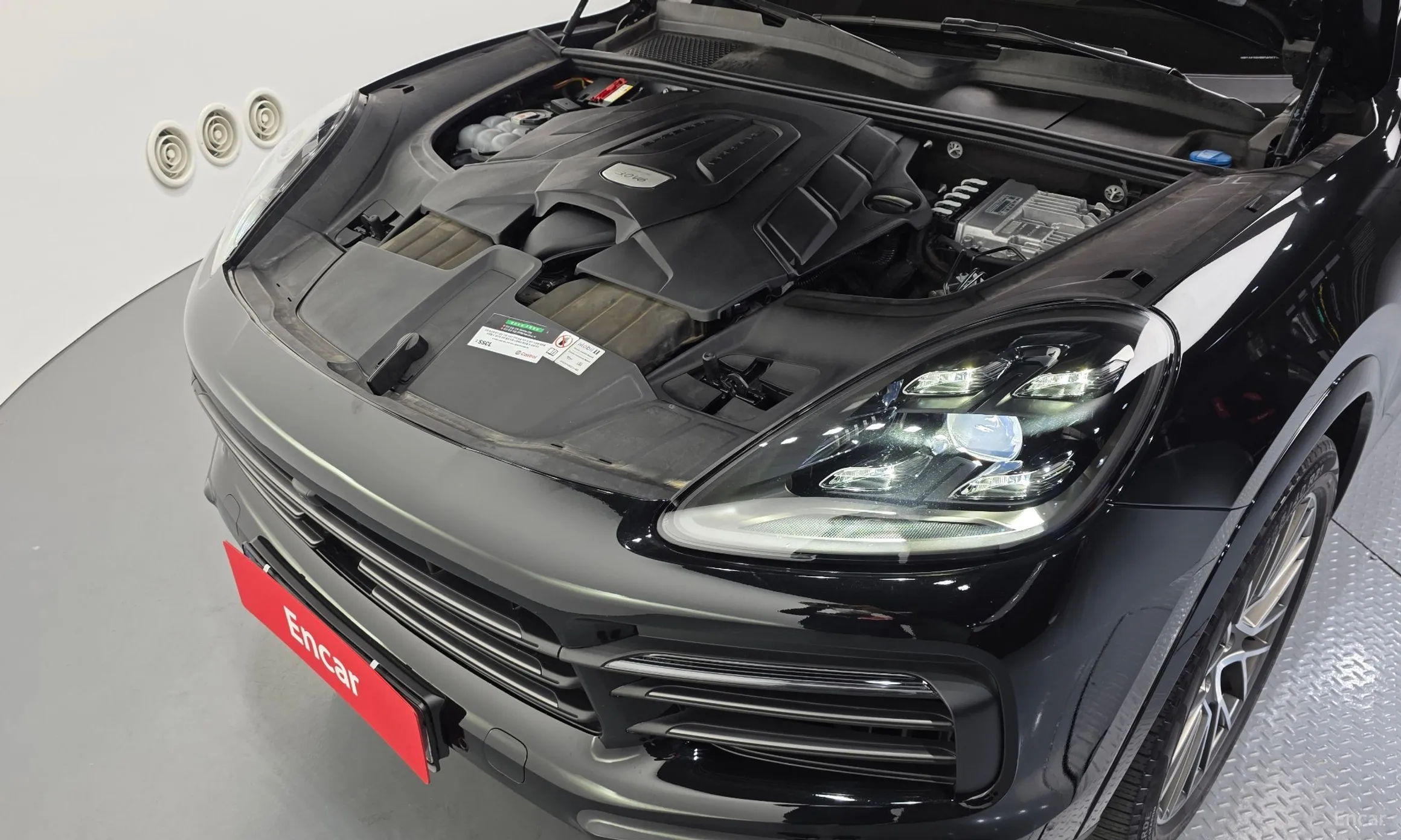 Porsche Cayenne (PO536) превью 6