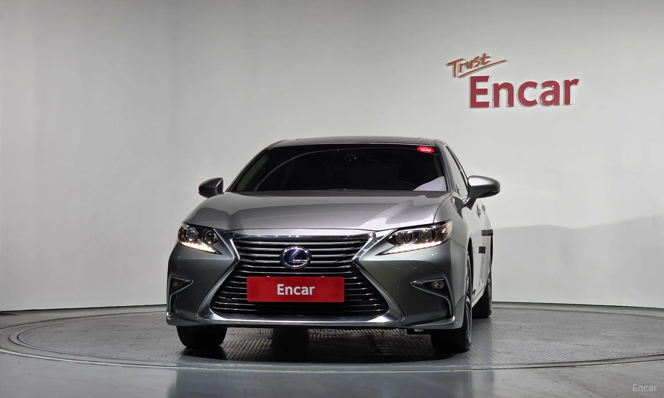 Lexus New ES300h превью 3