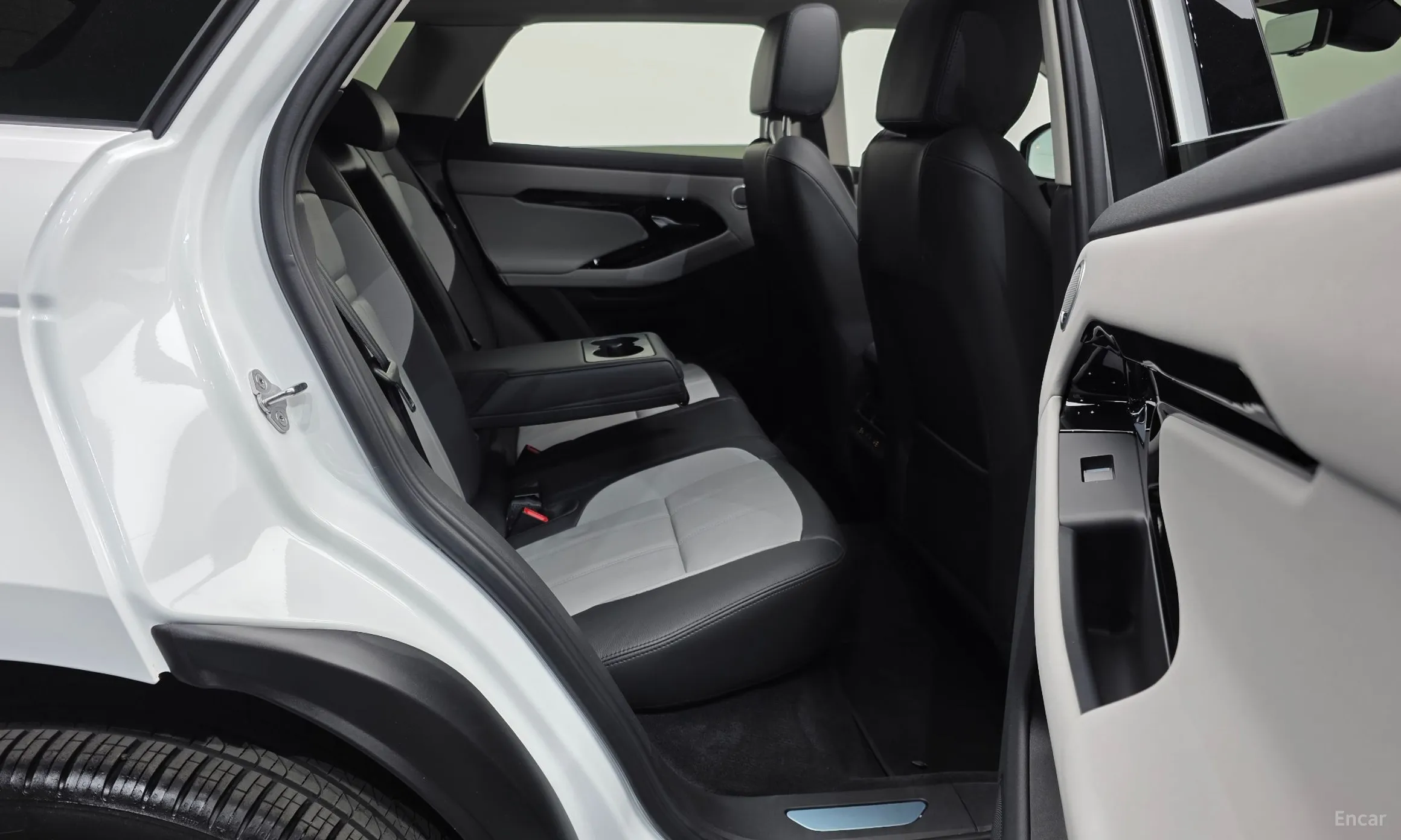 Land Rover Range Rover Evoque 2nd Generation превью 5