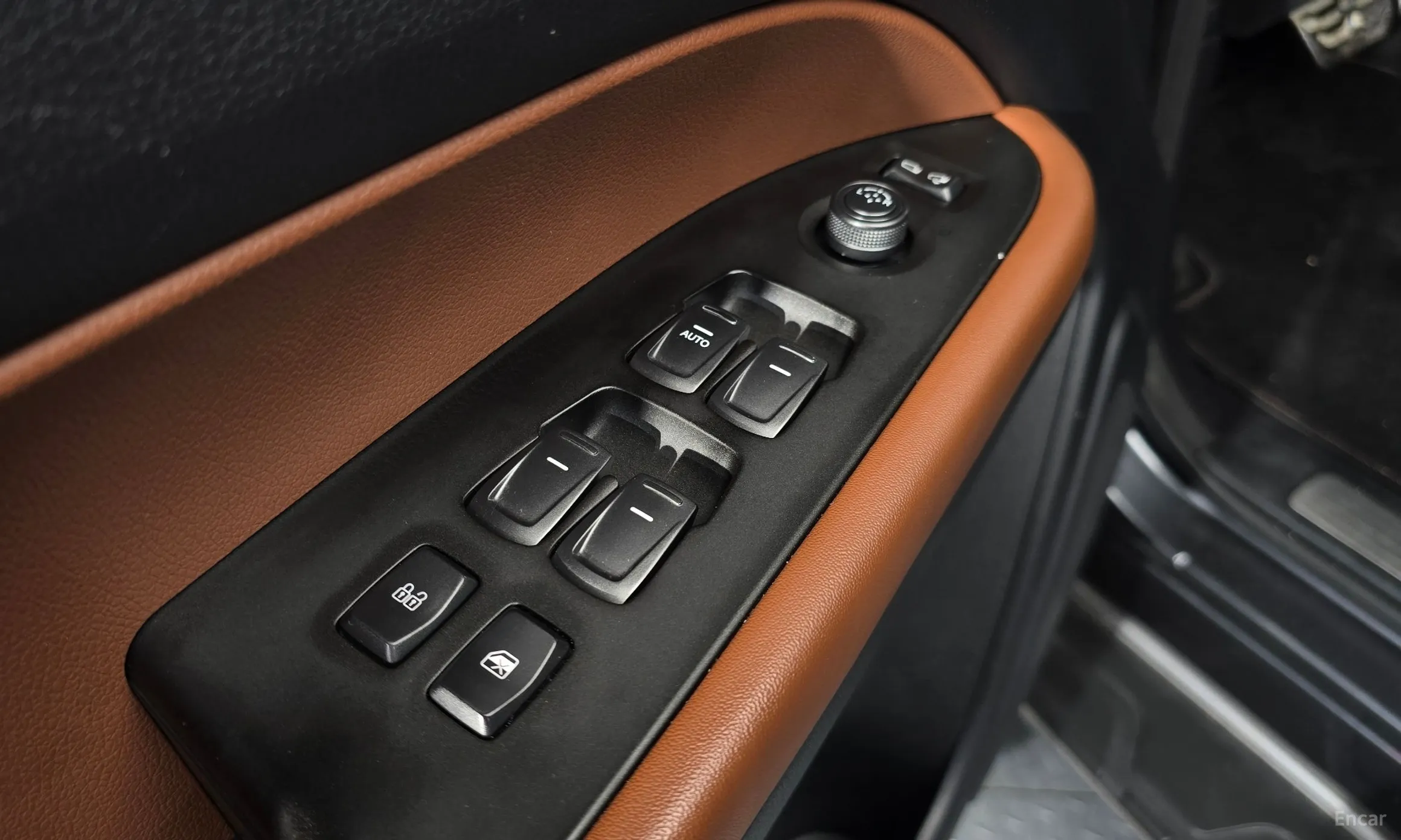 KG Mobility (SsangYong) Rexton Sports превью 17
