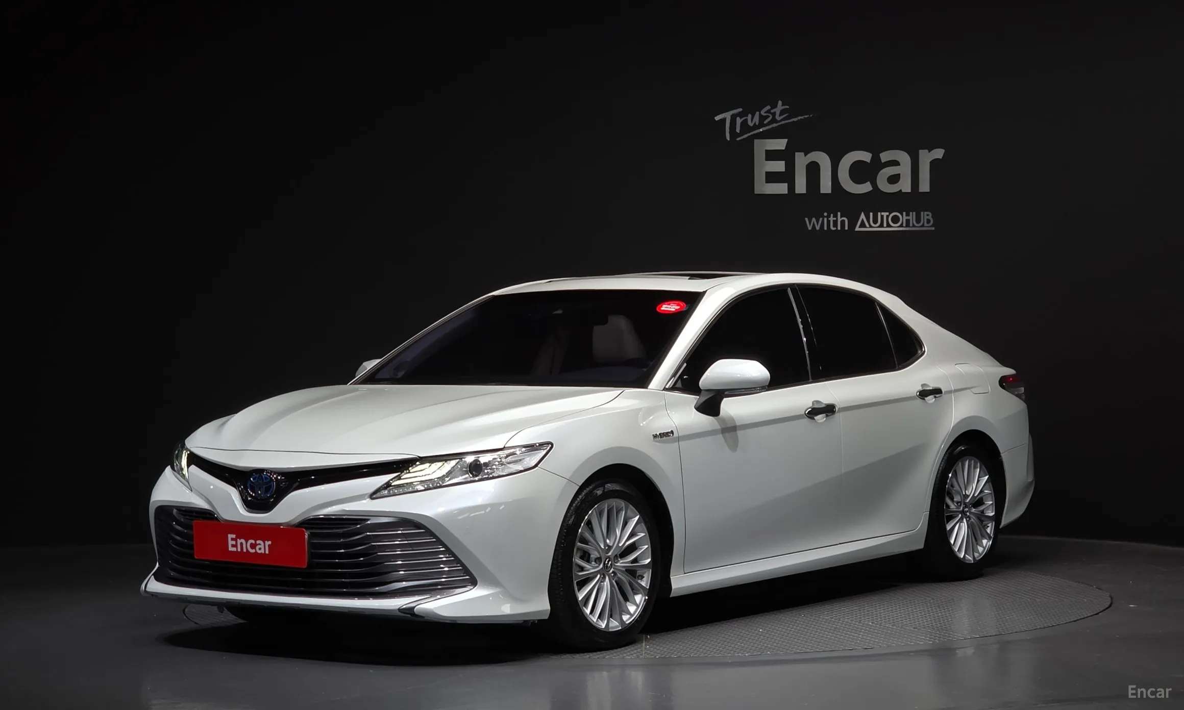 Camry (XV70)