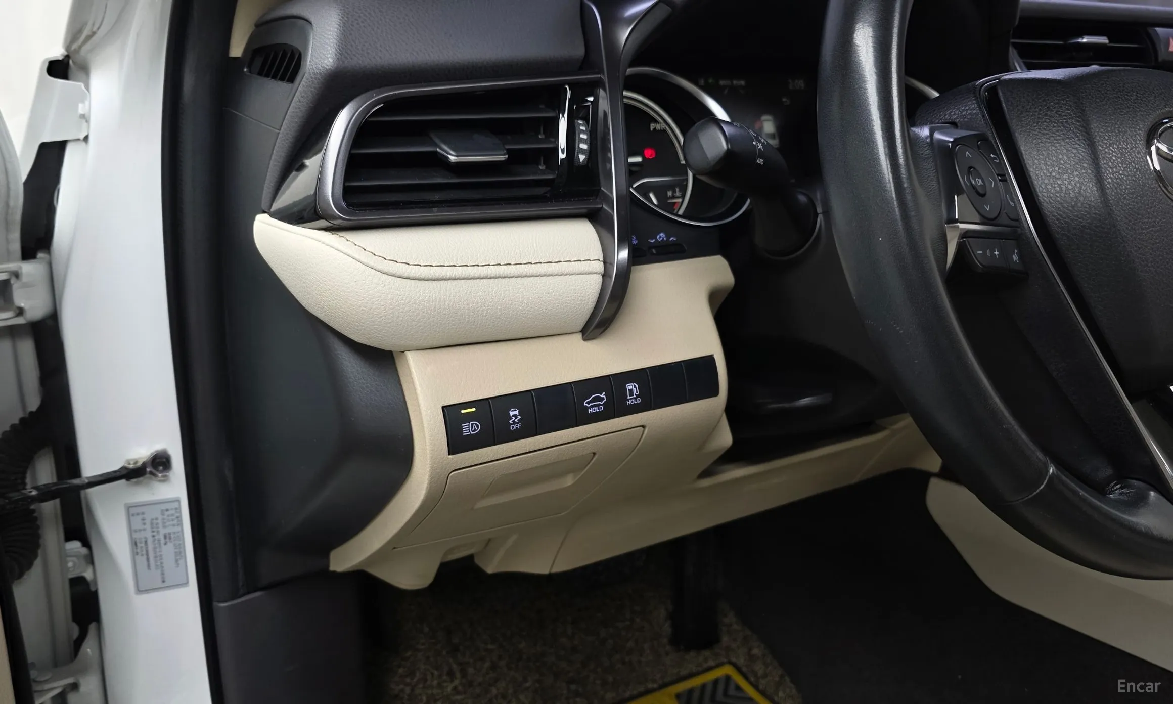 Toyota Camry (XV70) превью 13