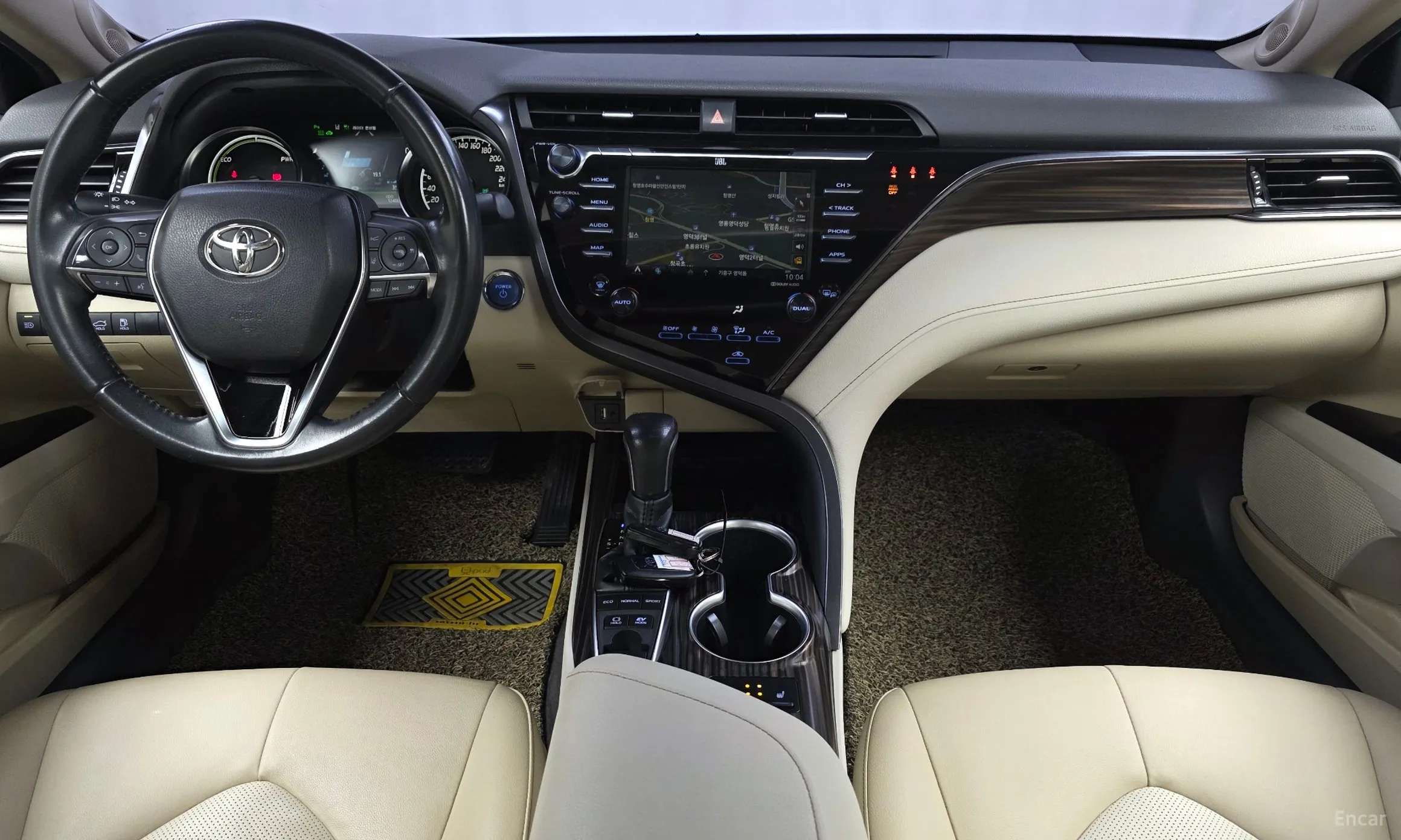 Toyota Camry (XV70) превью 7