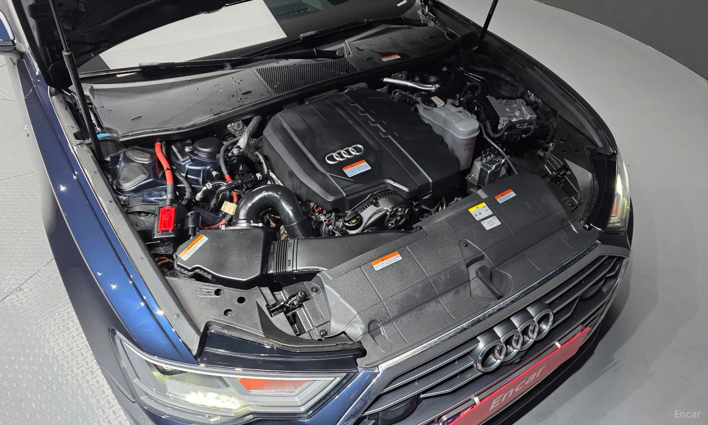 Audi A6 (C8) превью 6