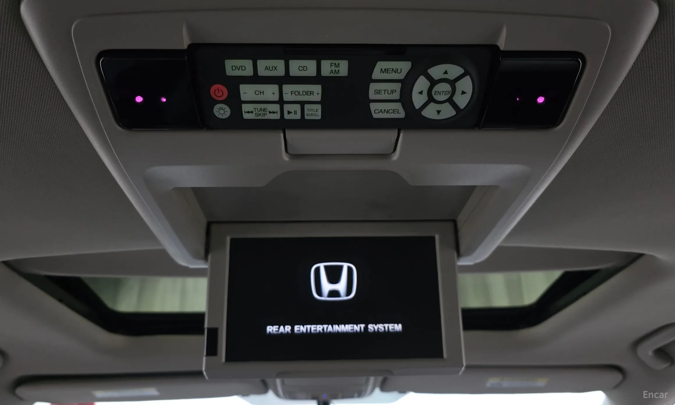 Honda Odyssey превью 19