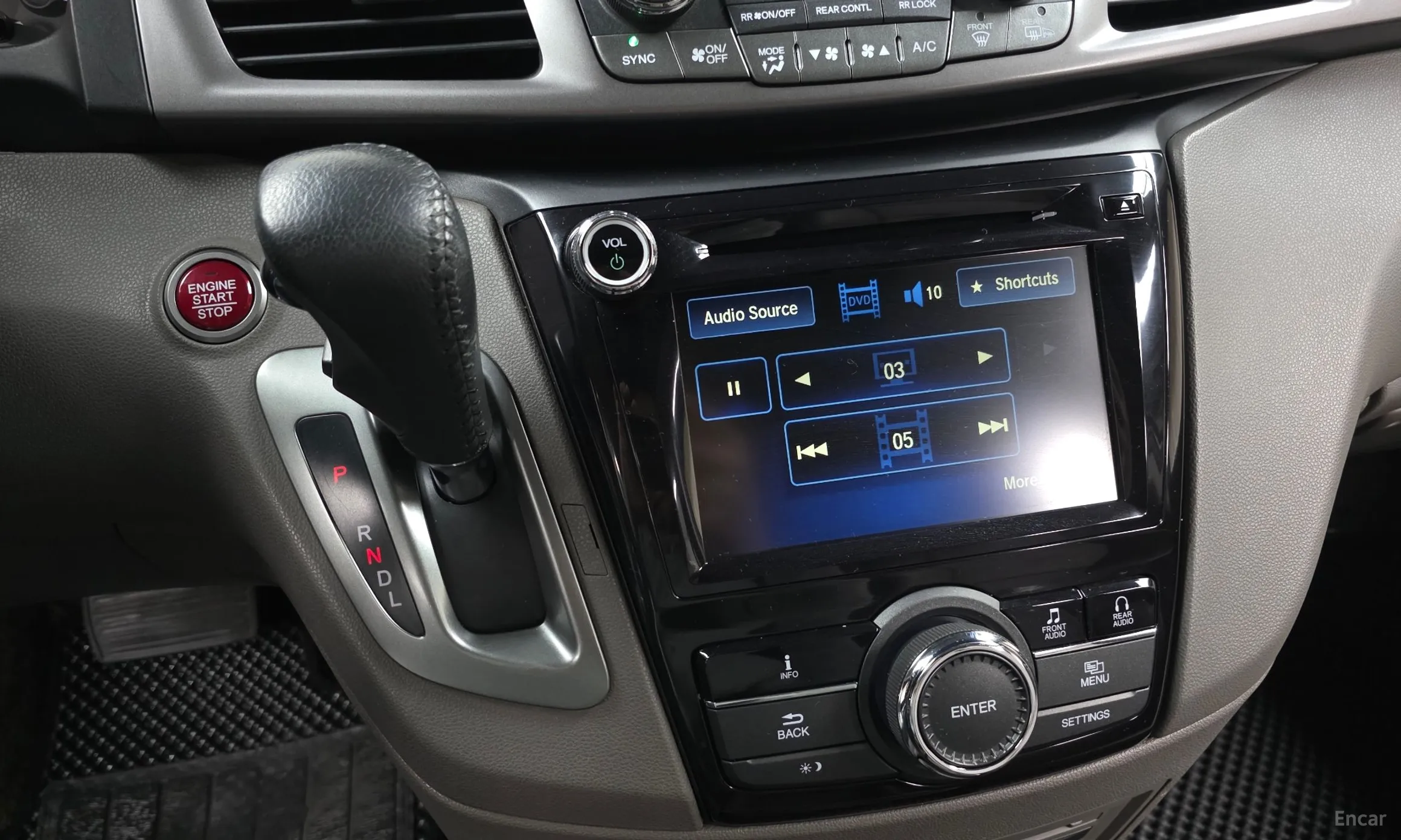 Honda Odyssey превью 9