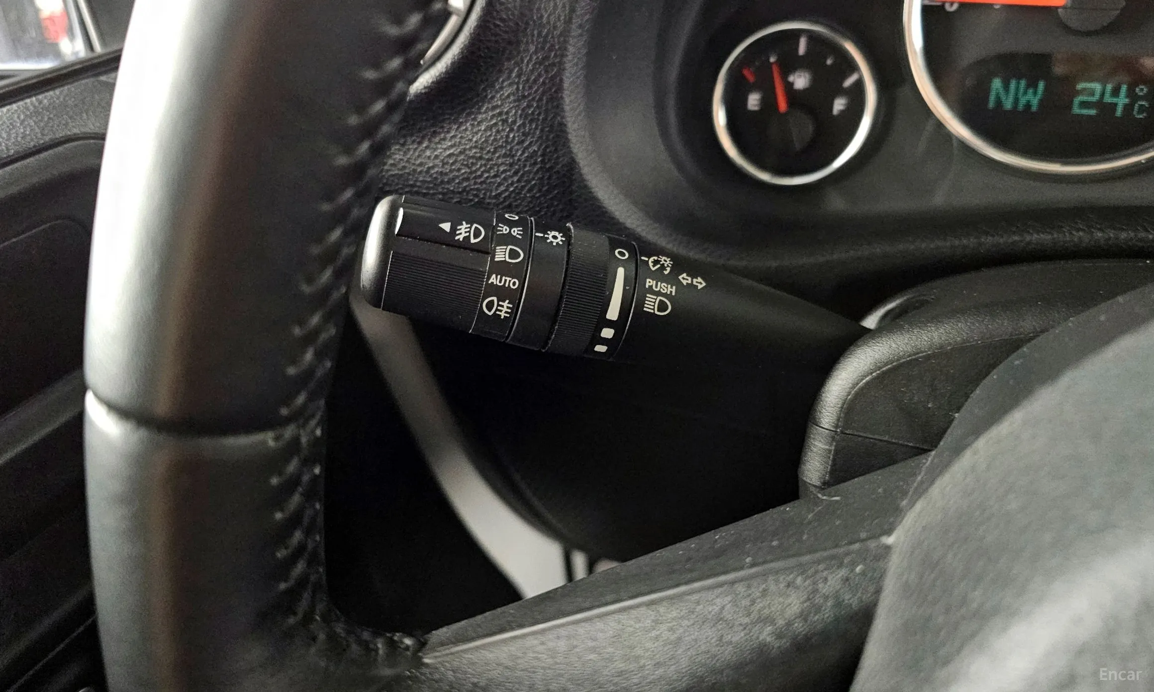 Jeep Wrangler (JK) превью 14