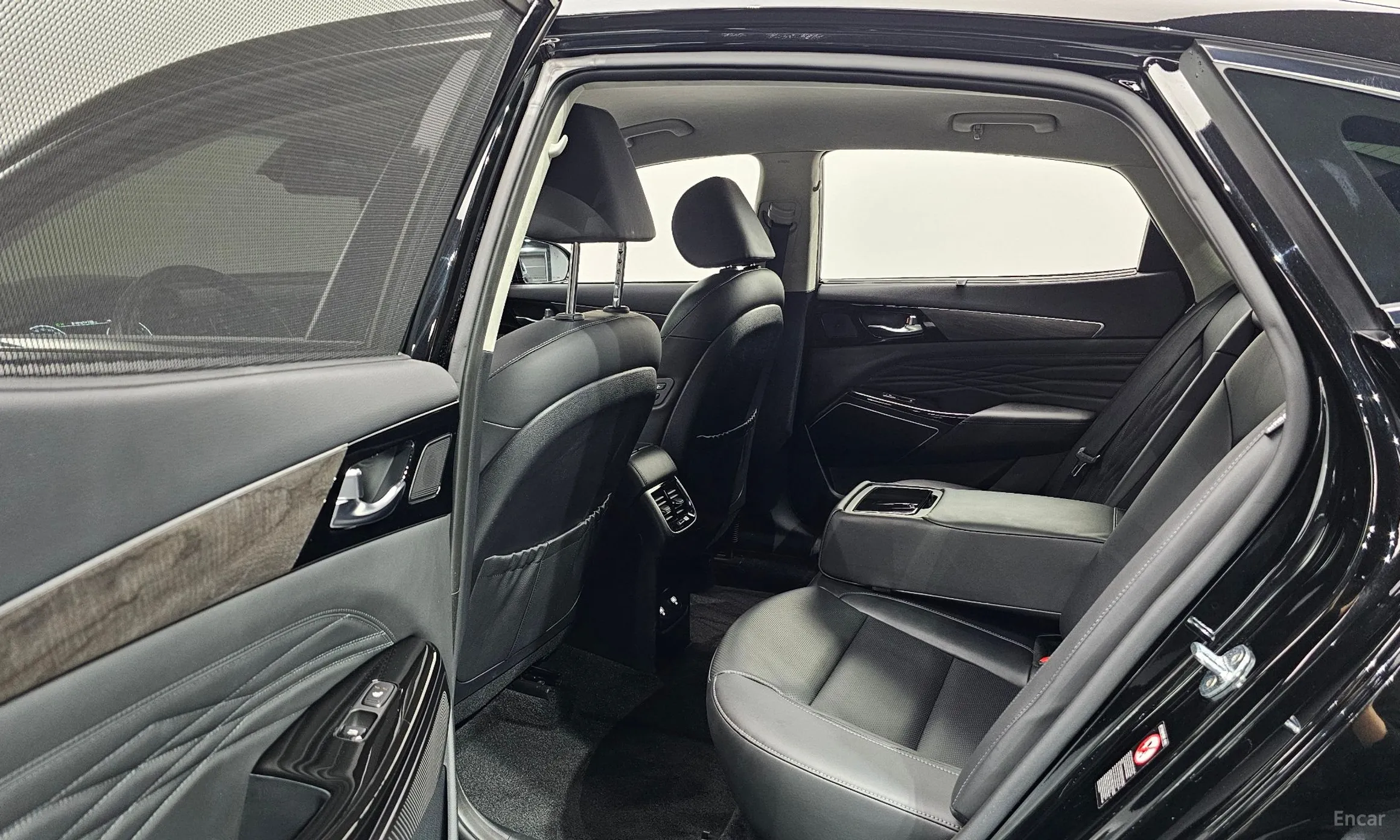Kia K7 Premier превью 11