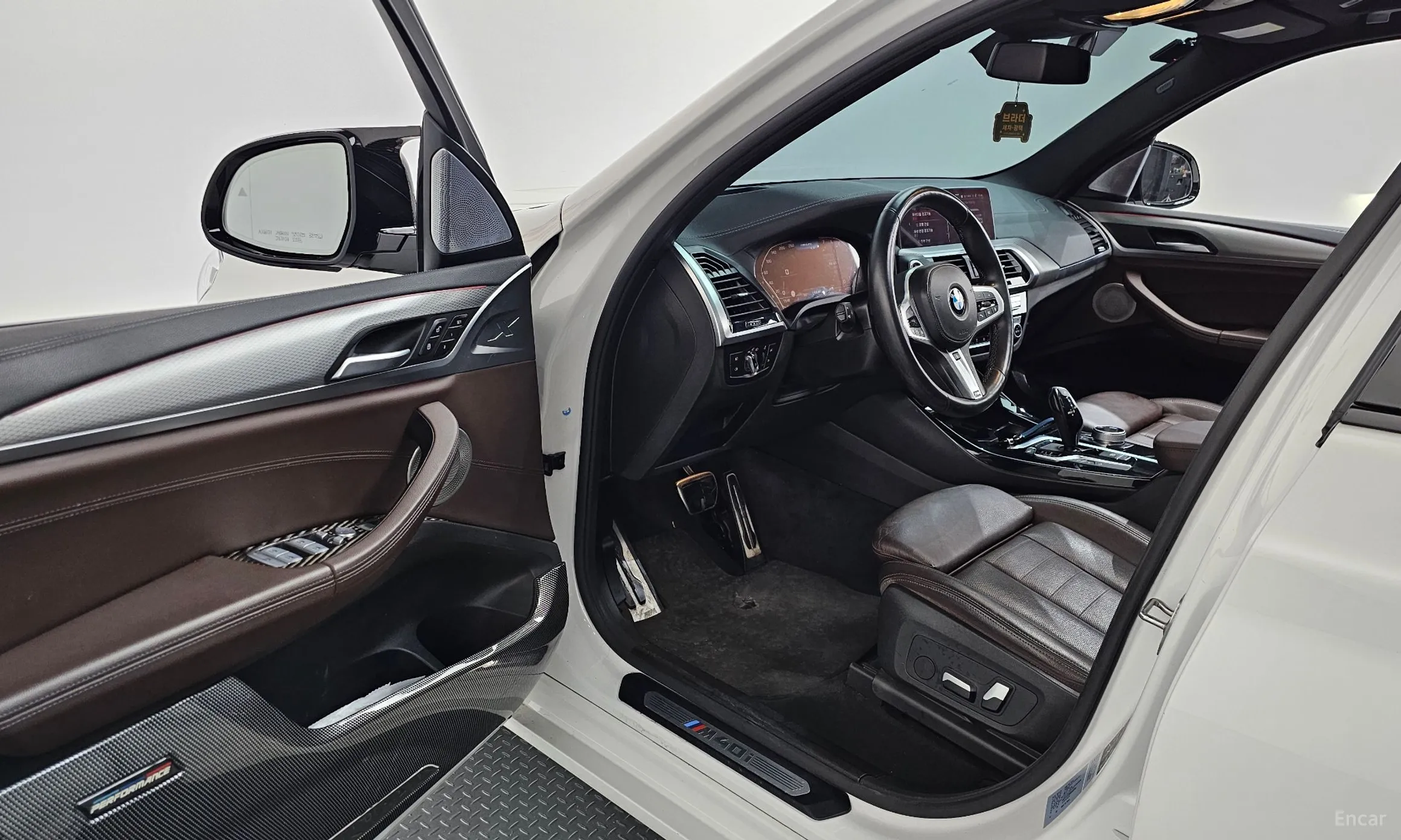 BMW X3 (G01) превью 10