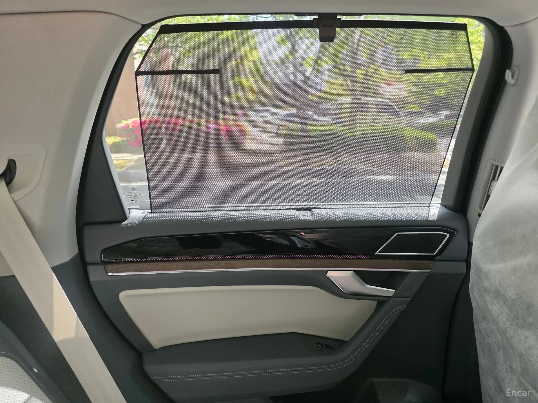 Volkswagen Touareg 3rd Generation превью 11