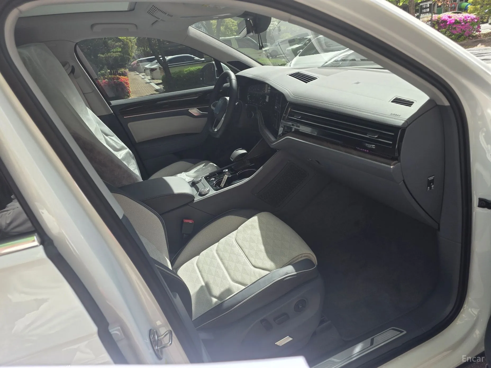 Volkswagen Touareg 3rd Generation превью 15