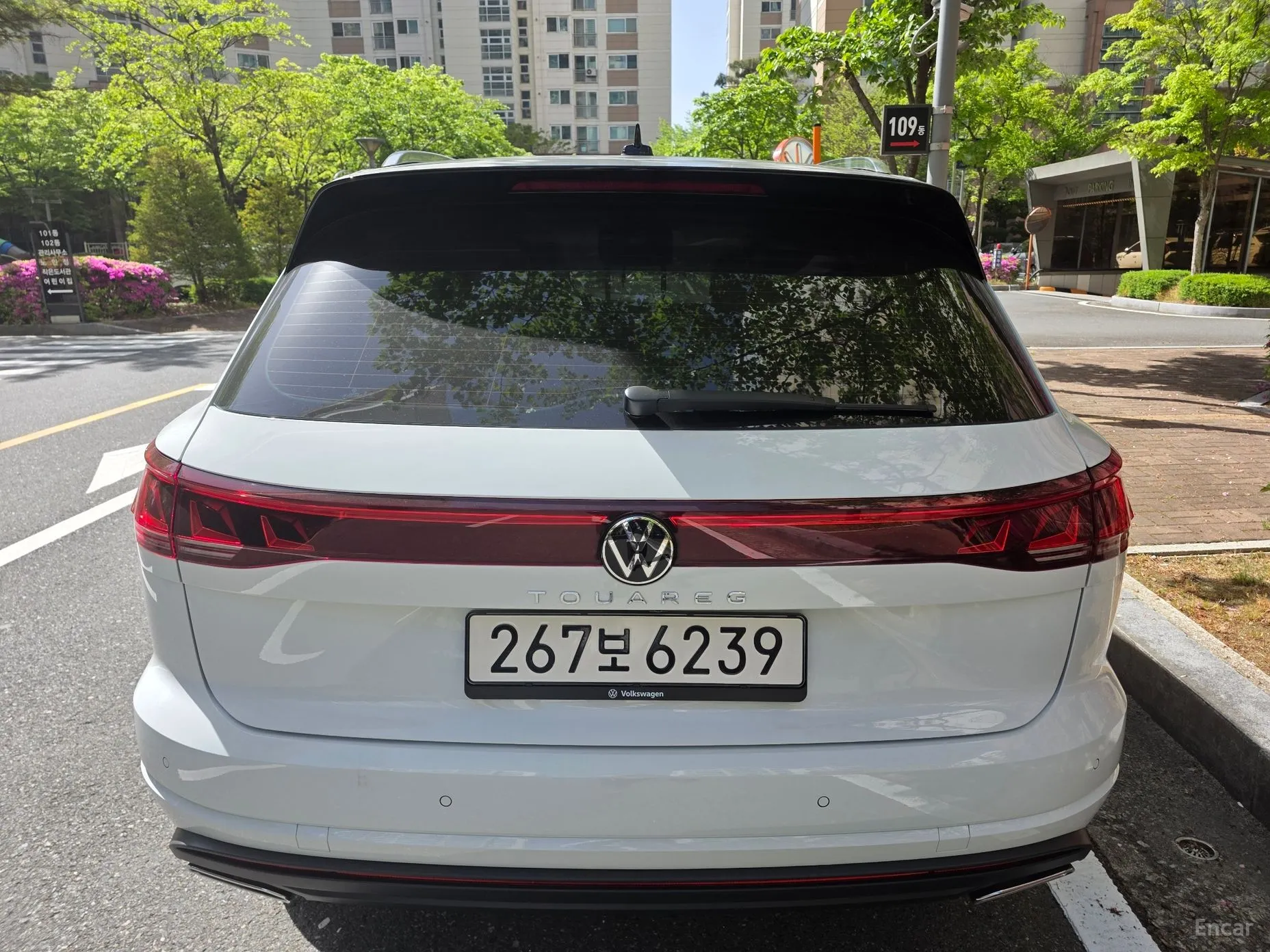 Volkswagen Touareg 3rd Generation превью 3