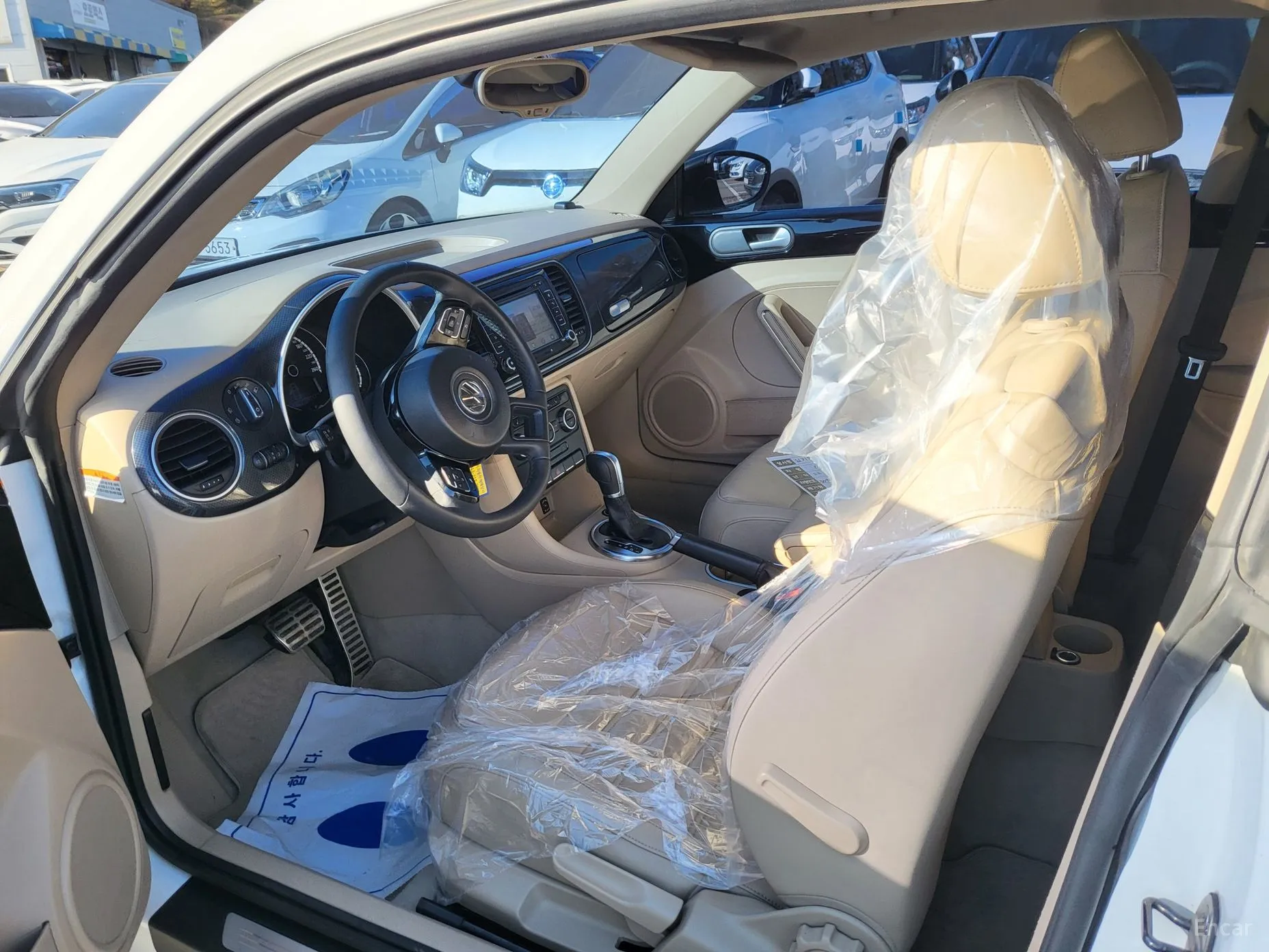 Volkswagen The Beetle превью 9