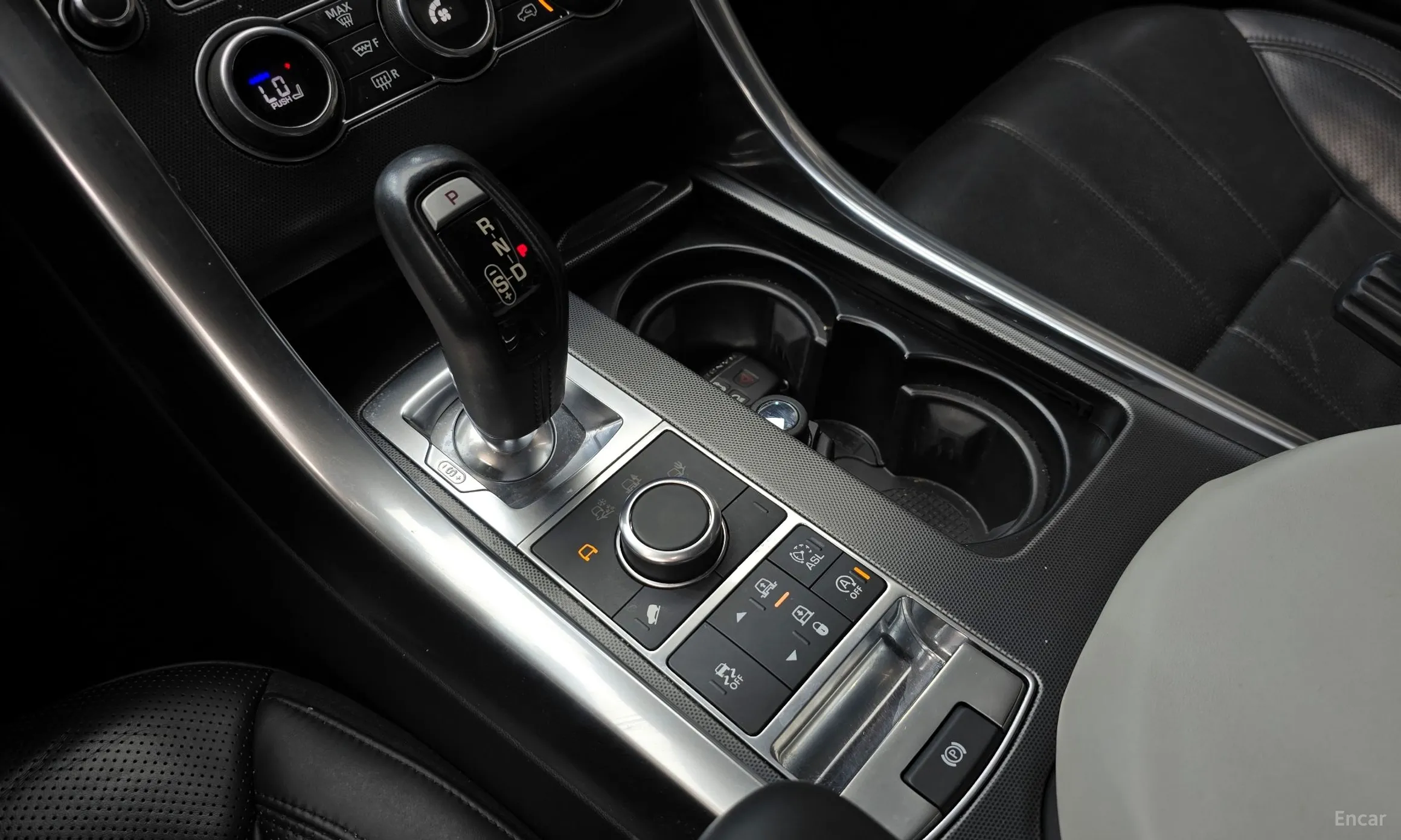 Land Rover Range Rover Sport 2nd Generation превью 9