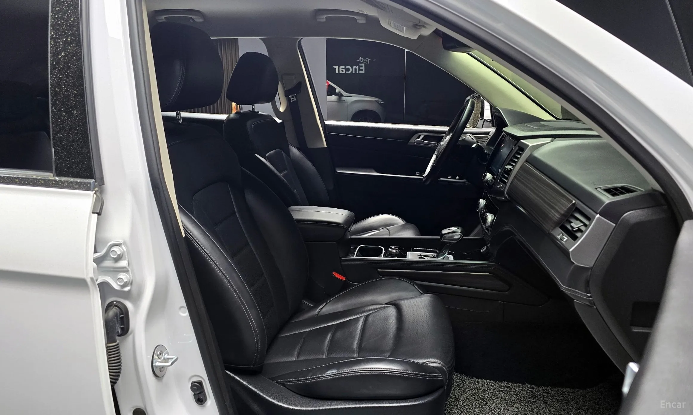 KG Mobility (SsangYong) G4 Rexton превью 12