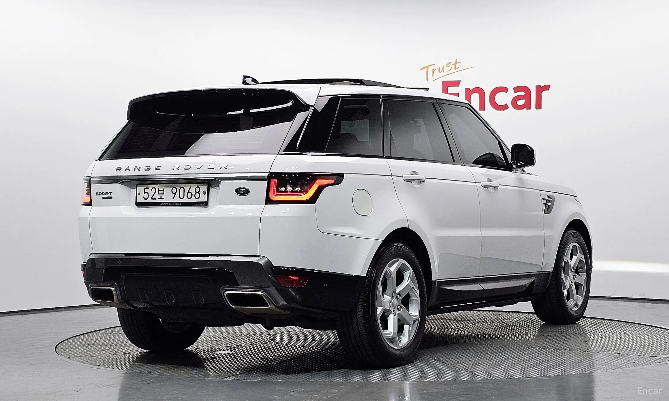 Land Rover Range Rover Sport 2nd Generation