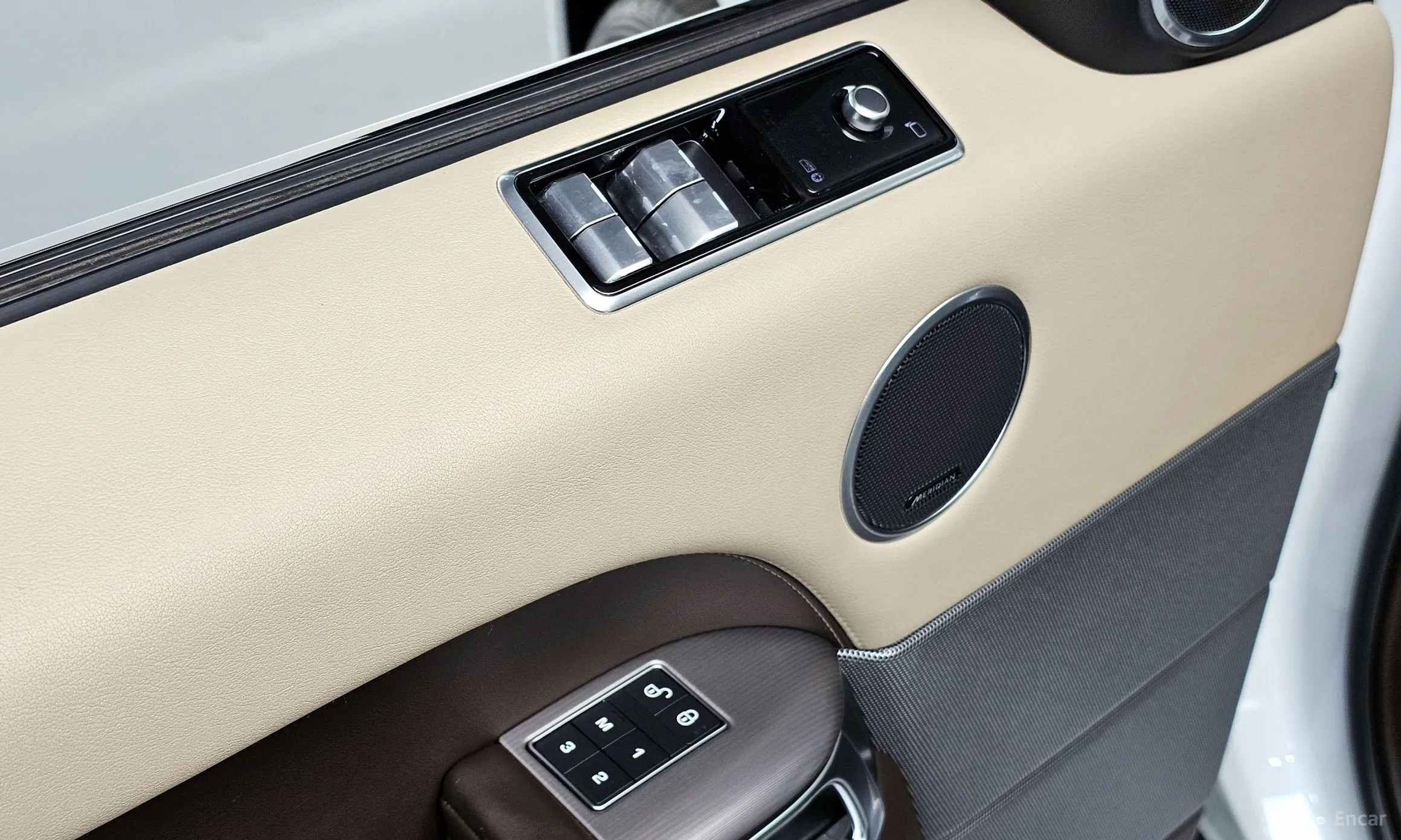Land Rover Range Rover Sport 2nd Generation превью 18