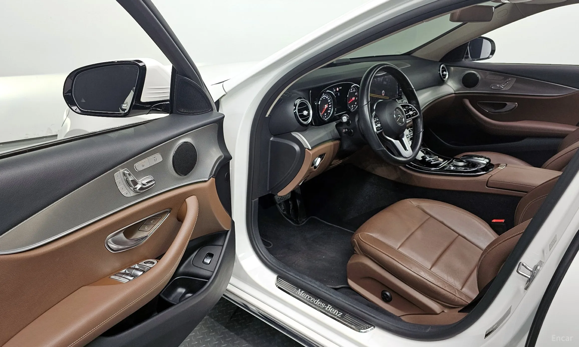 Mercedes Benz E-Class W213 превью 10