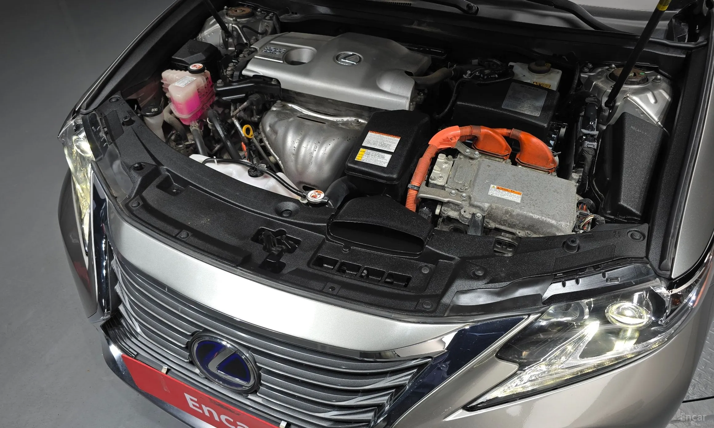 Lexus New ES300h превью 6