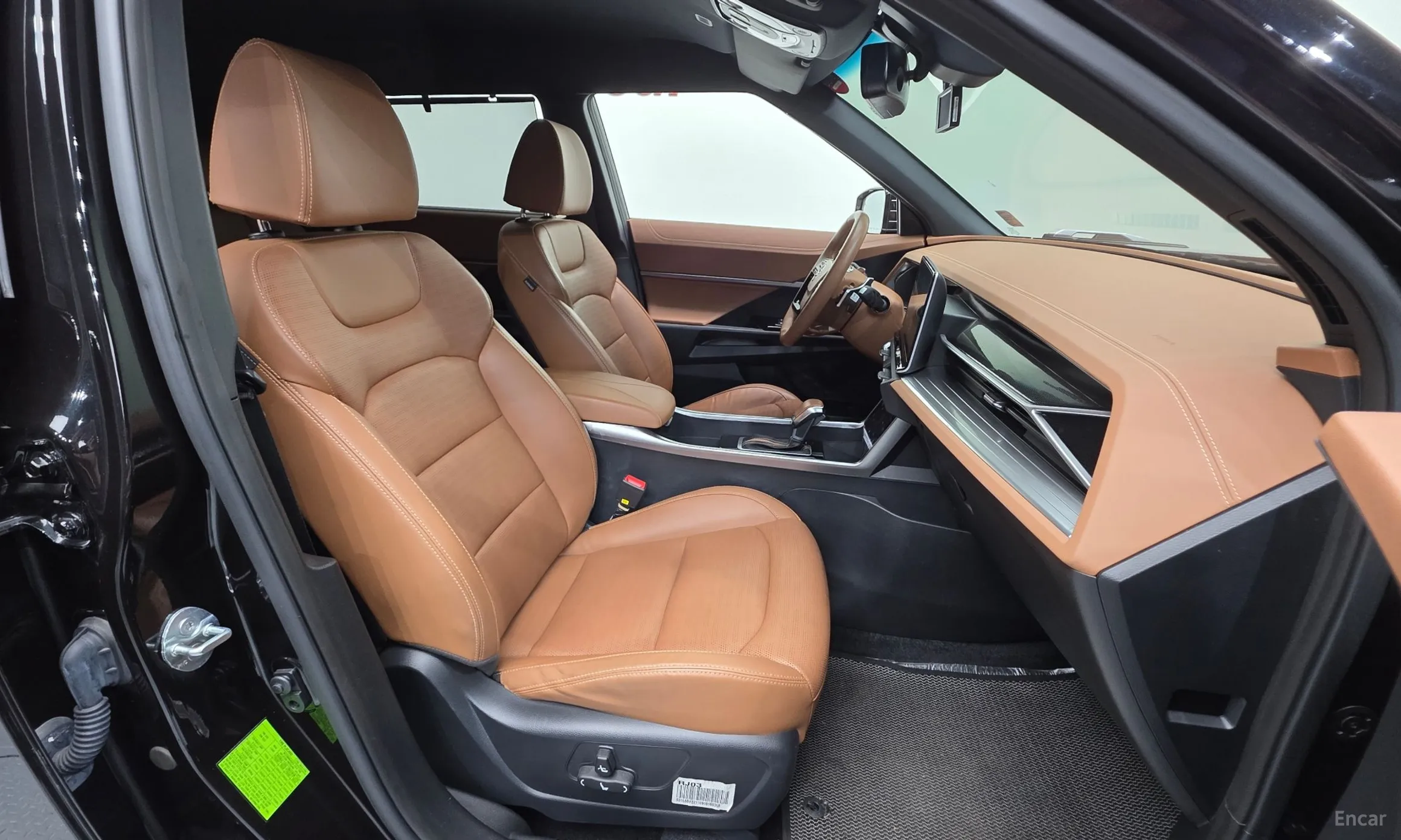 KG Mobility (SsangYong) Torres превью 10