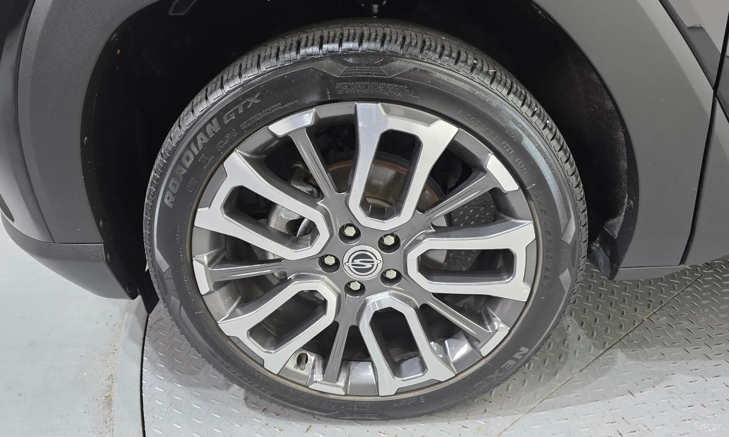 KG Mobility (SsangYong) Torres превью 5