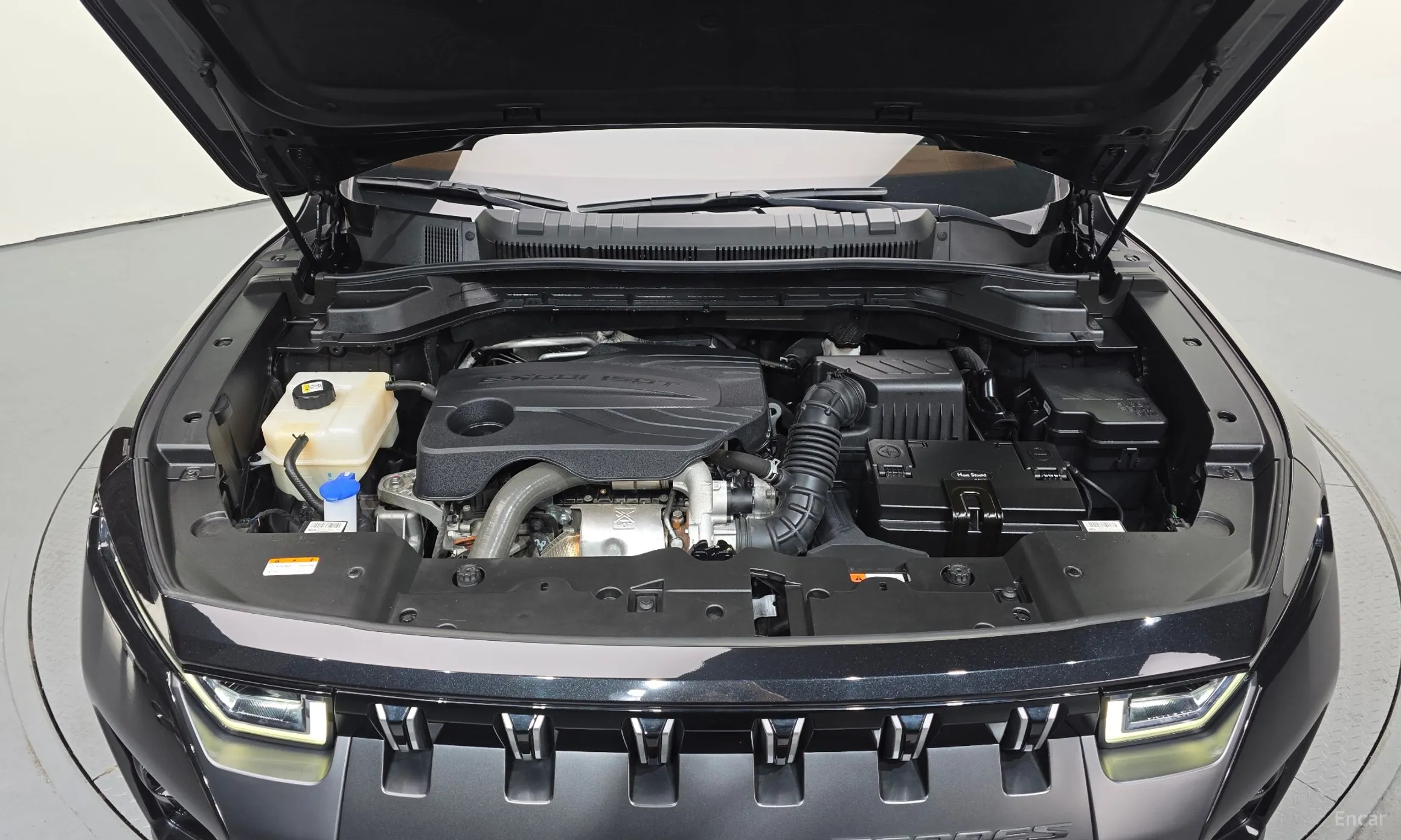 KG Mobility (SsangYong) Torres превью 6