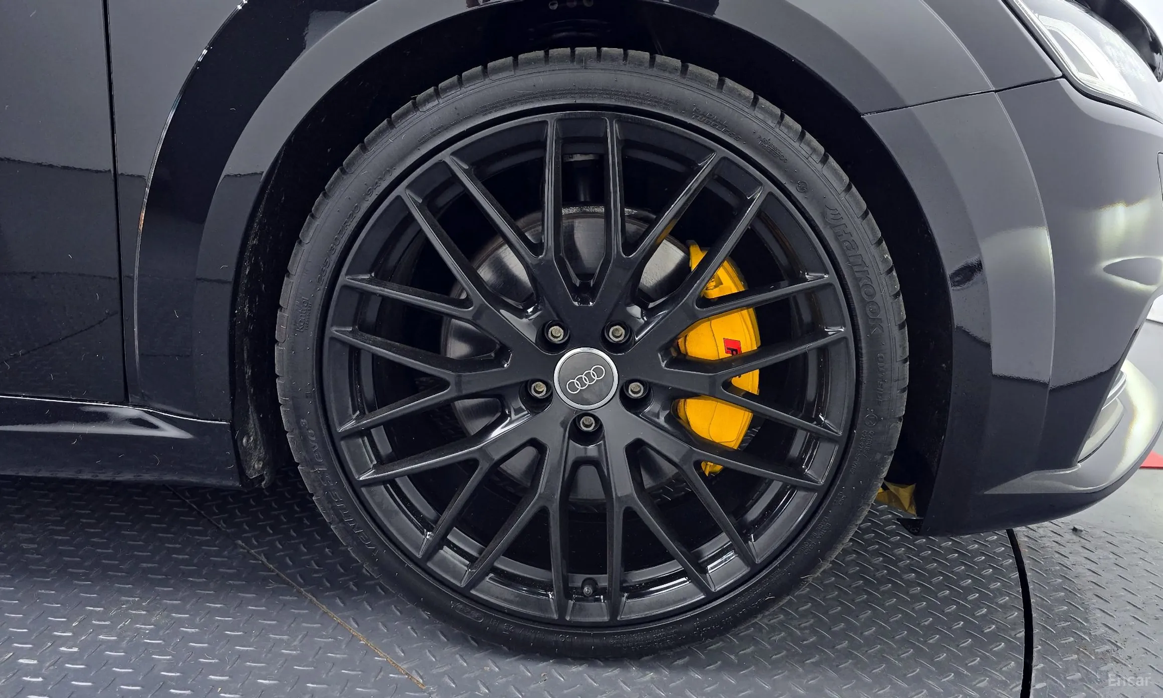 Audi TTS (8S) превью 5