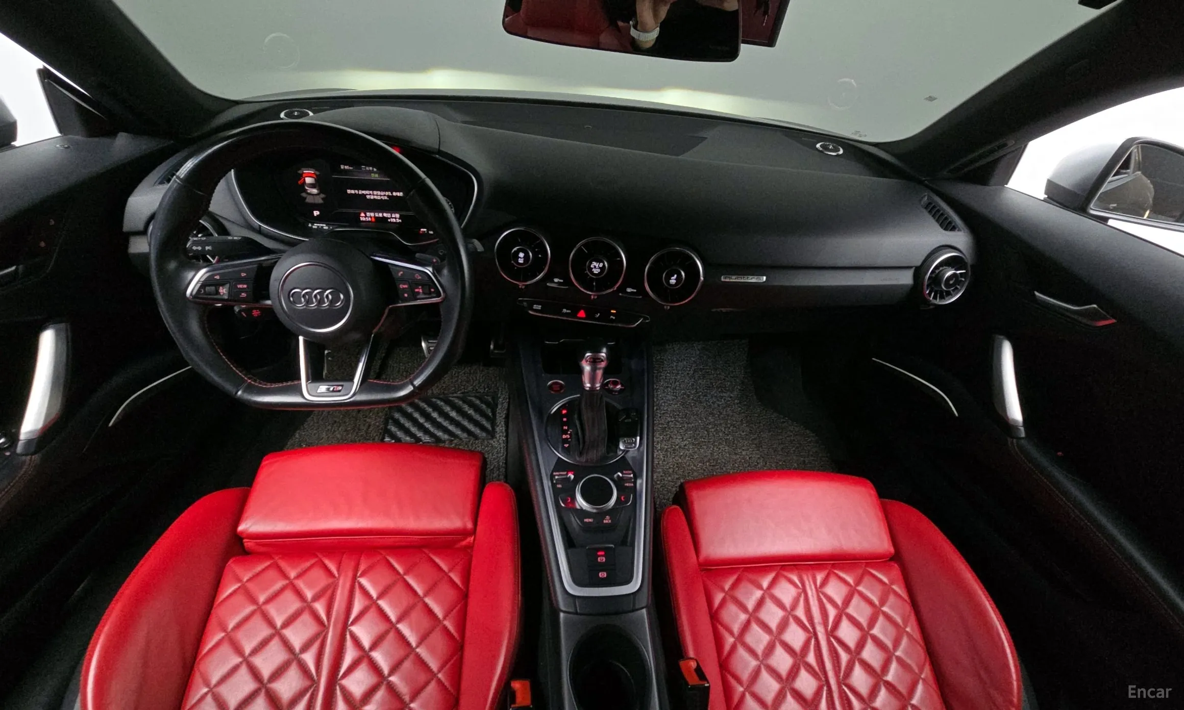Audi TTS (8S) превью 7