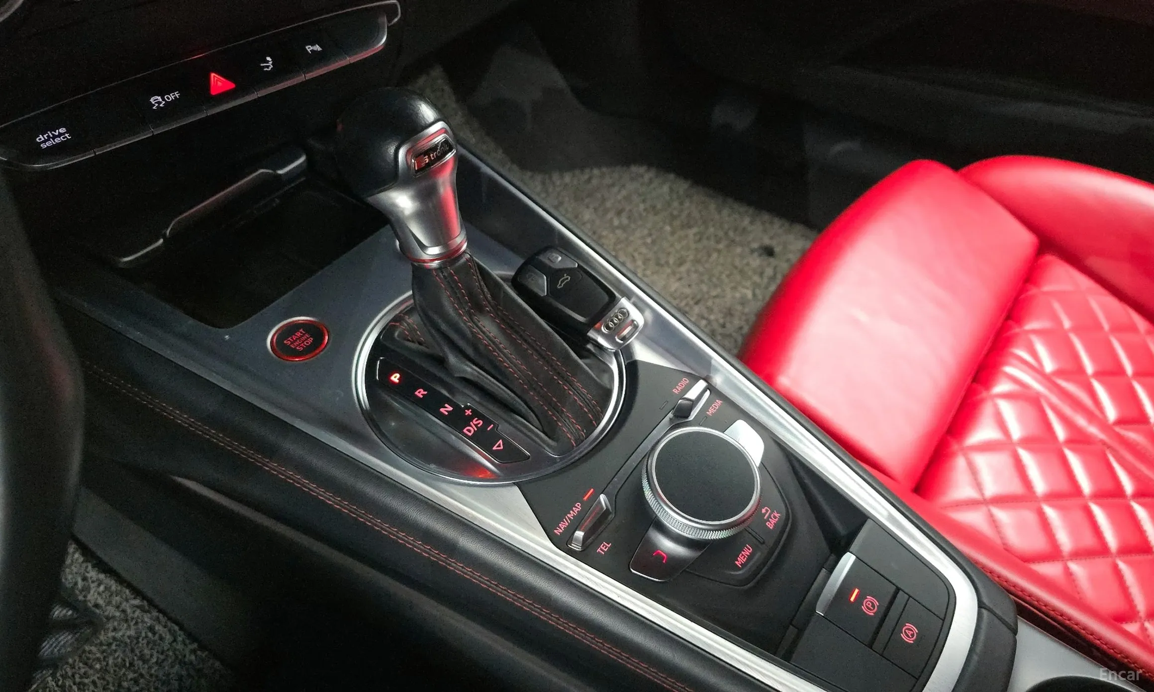 Audi TTS (8S) превью 9