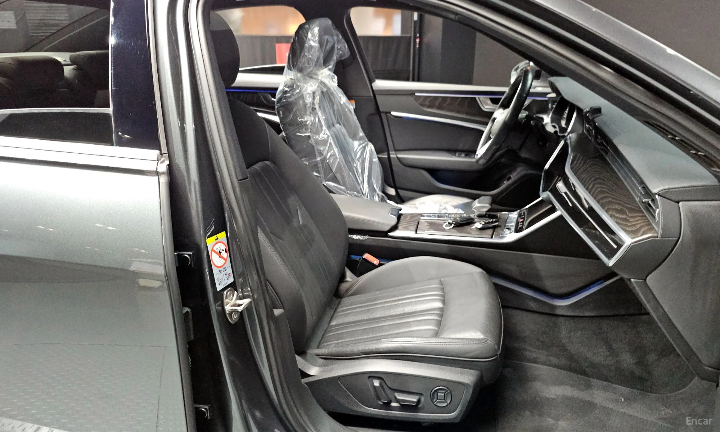 Audi A6 (C8) превью 12