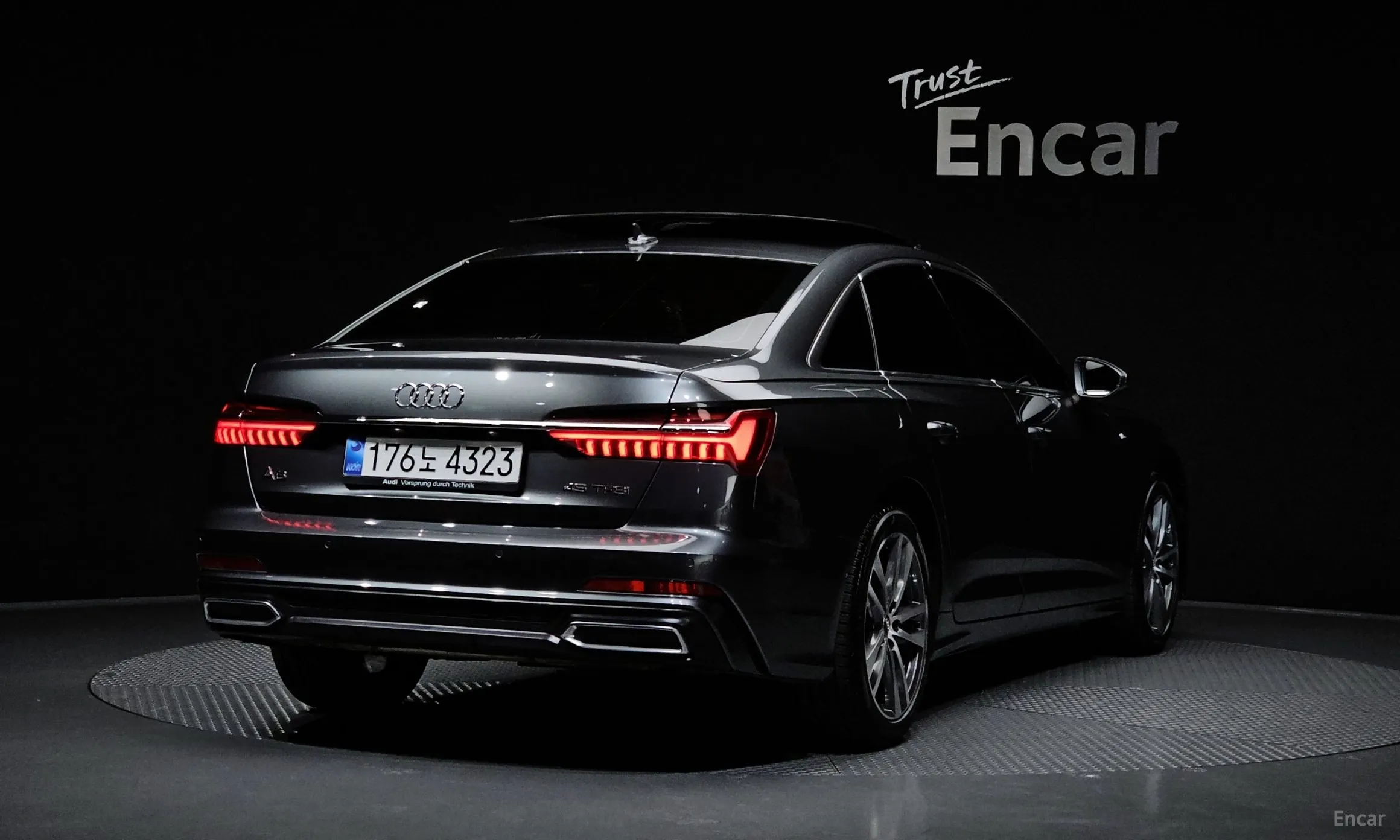 Audi A6 (C8)