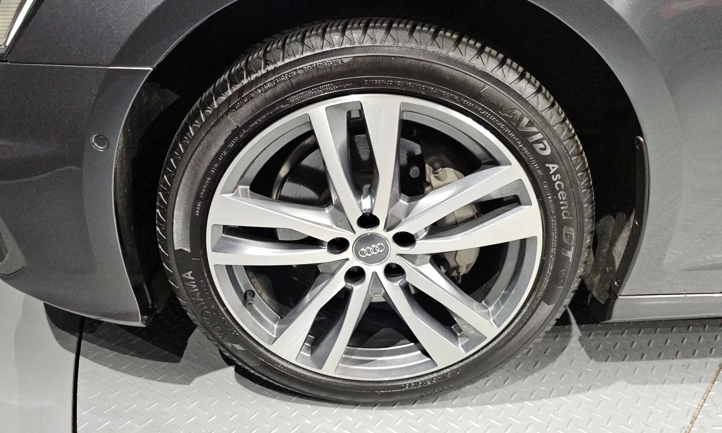 Audi A6 (C8) превью 5