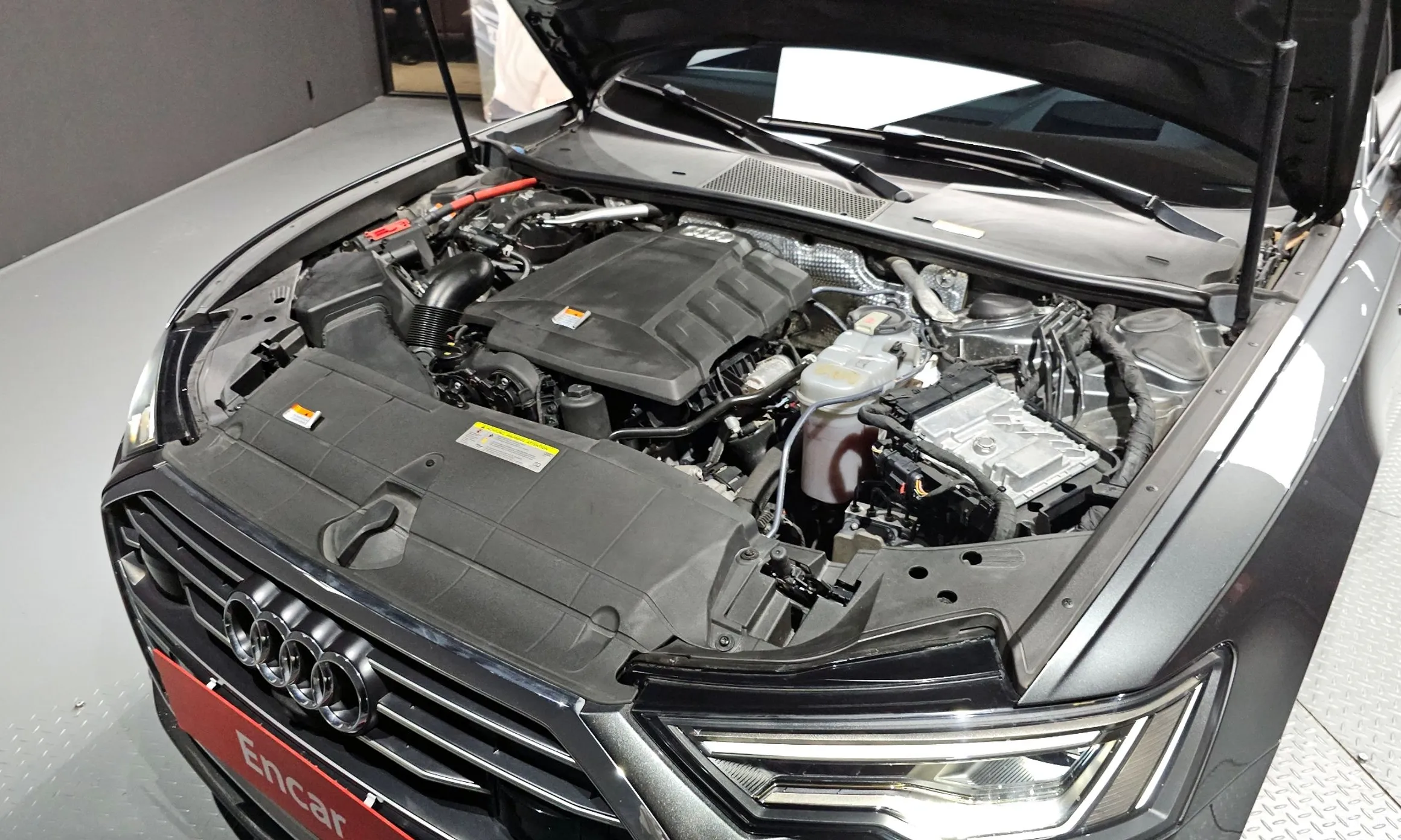 Audi A6 (C8) превью 6