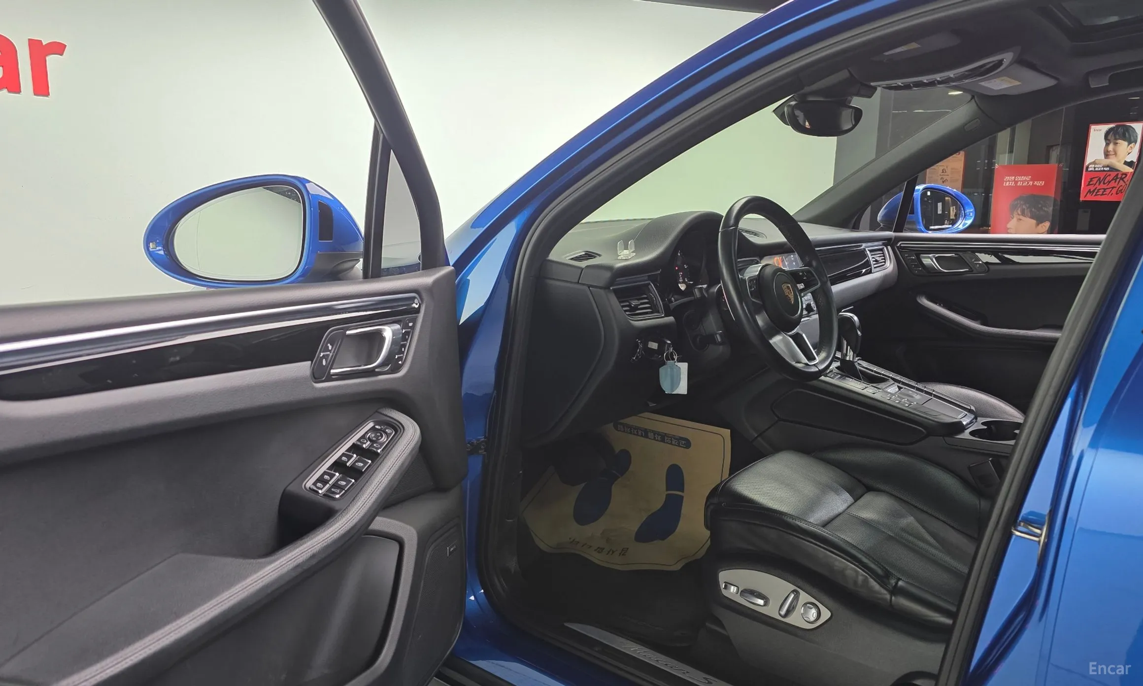 Porsche Macan превью 10