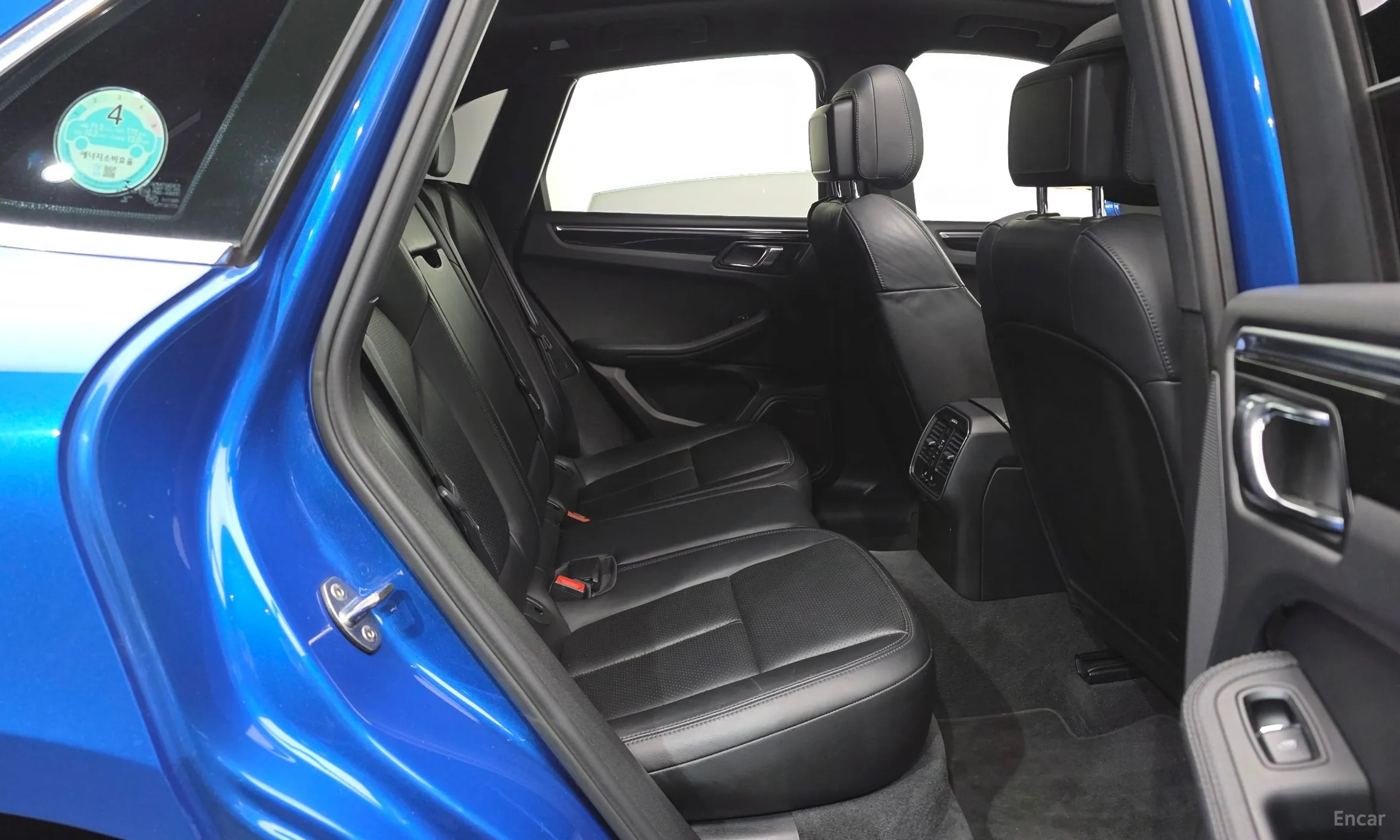 Porsche Macan превью 11