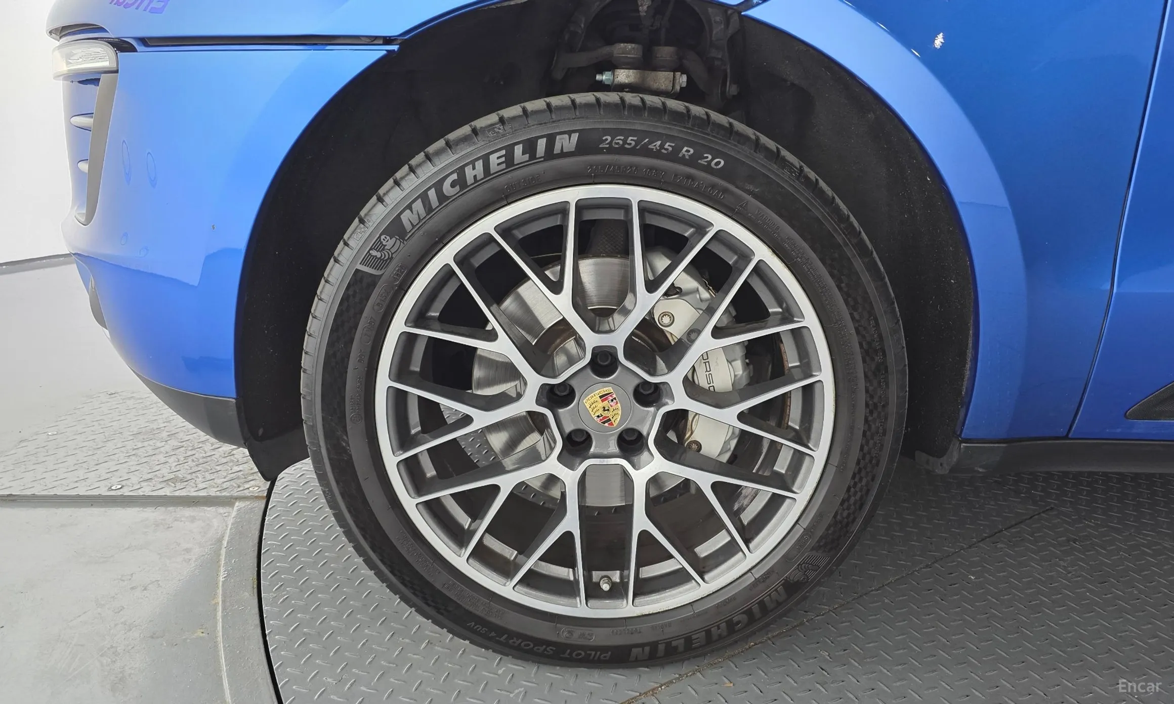 Porsche Macan превью 5